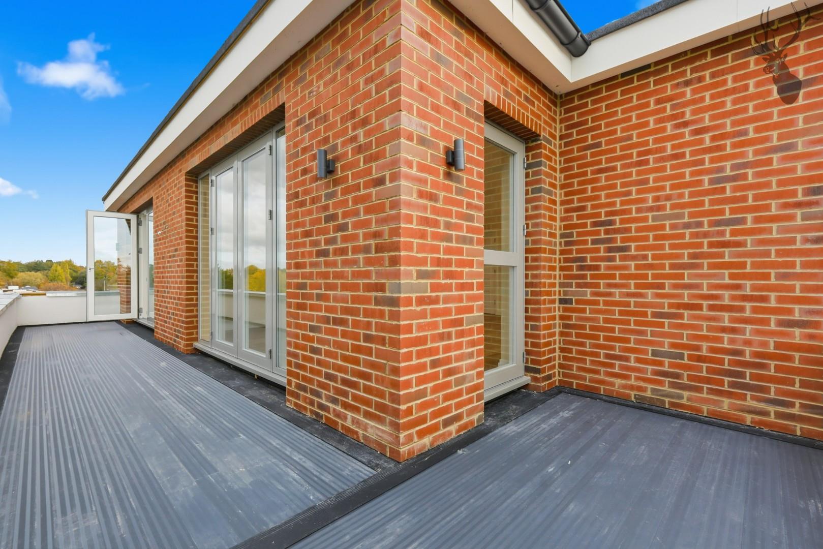 2 bedroom apartment for sale, Novella House, Chigwell, IG7, photo 12 of 15