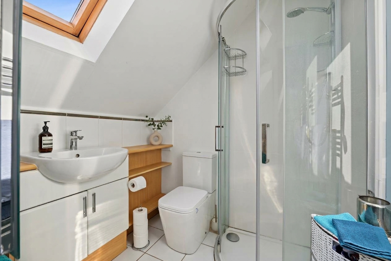 4 bedroom end of terrace house for sale, Middlebrook Green, Market Harborough, LE16