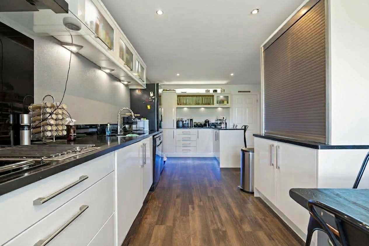 4 bedroom end of terrace house for sale, Middlebrook Green, Market Harborough, LE16