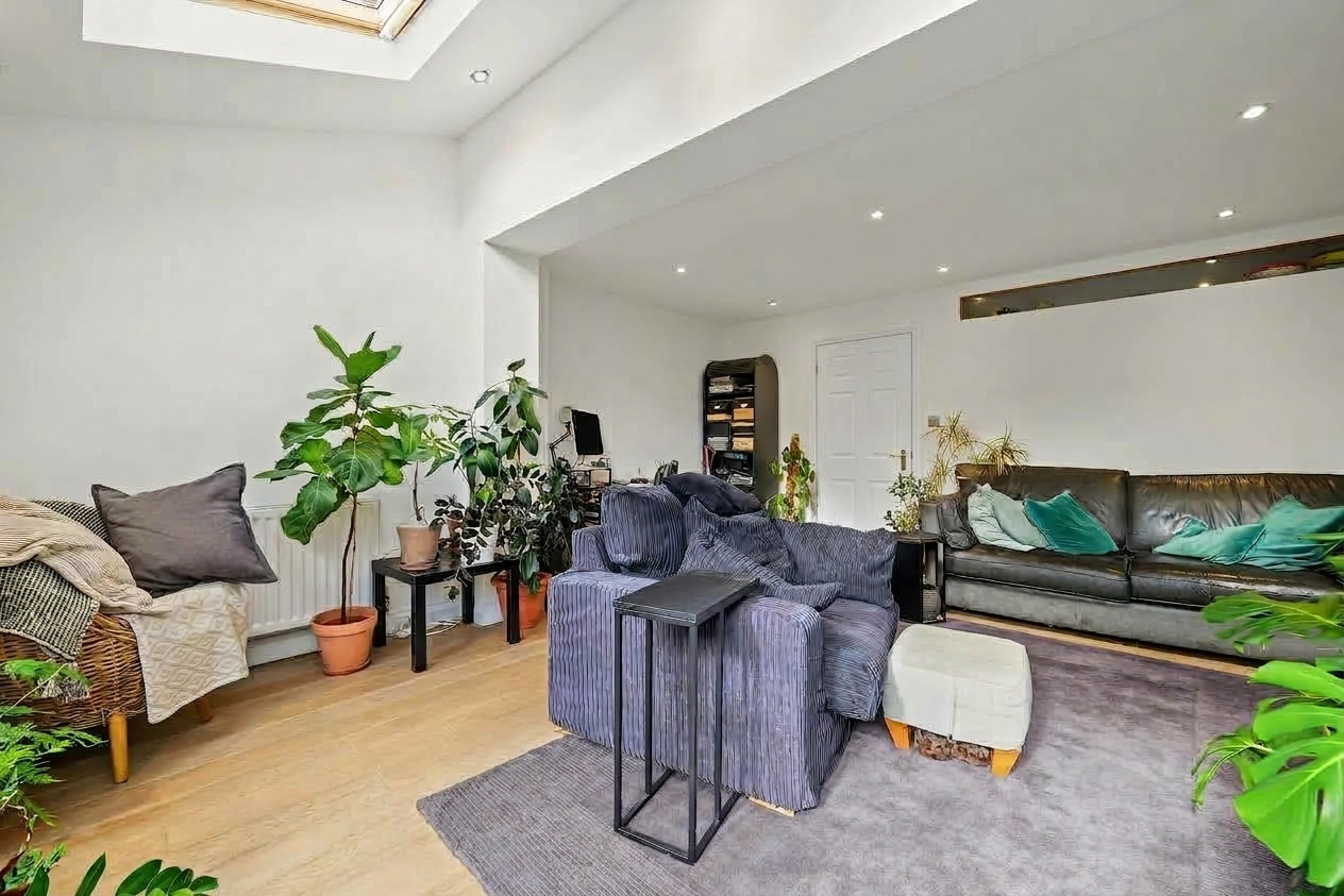 4 bedroom end of terrace house for sale, Middlebrook Green, Market Harborough, LE16
