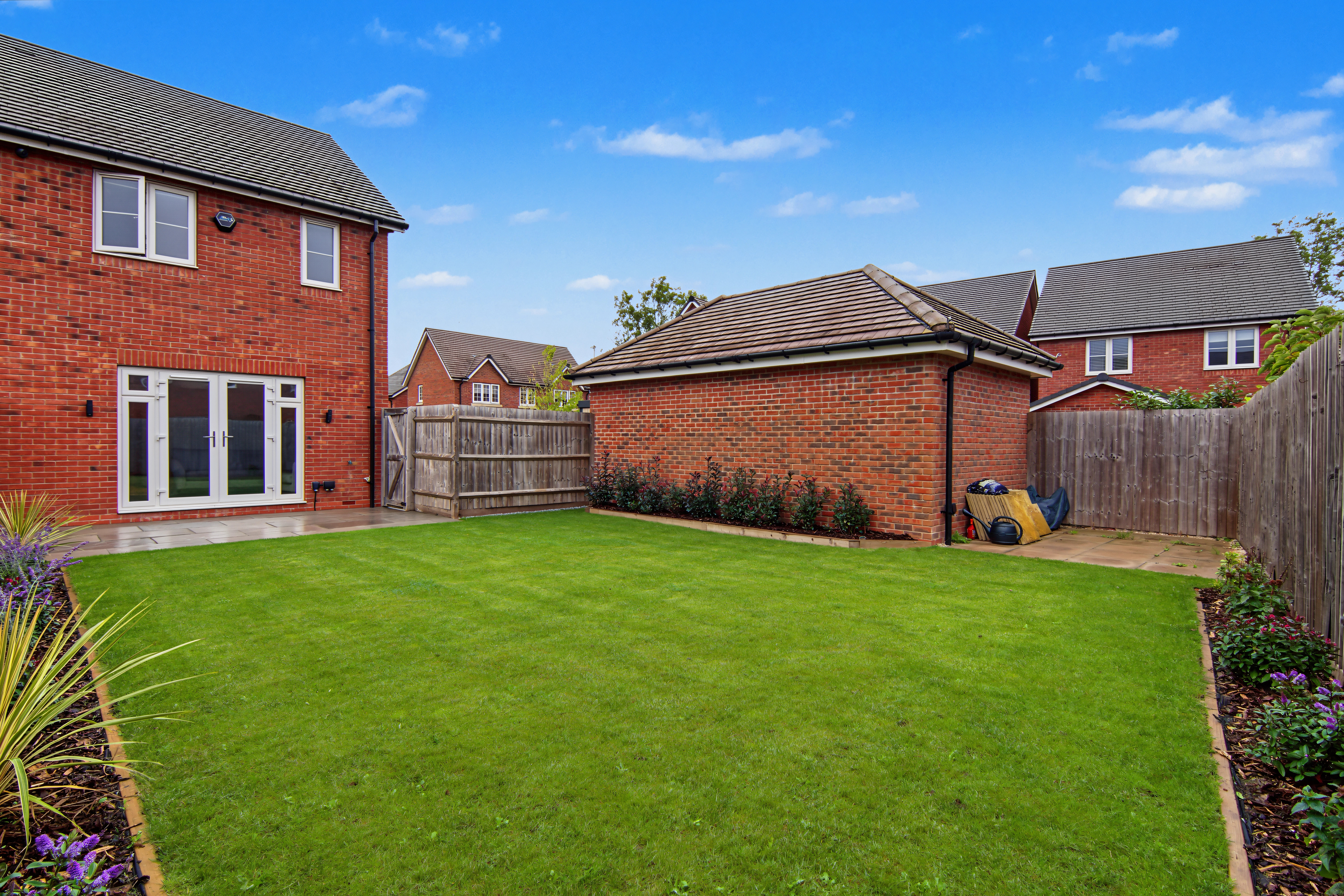 2 bedroom semi detached house for sale, Hawthorn Drive, Kenilworth, CV8, photo 20 of 20