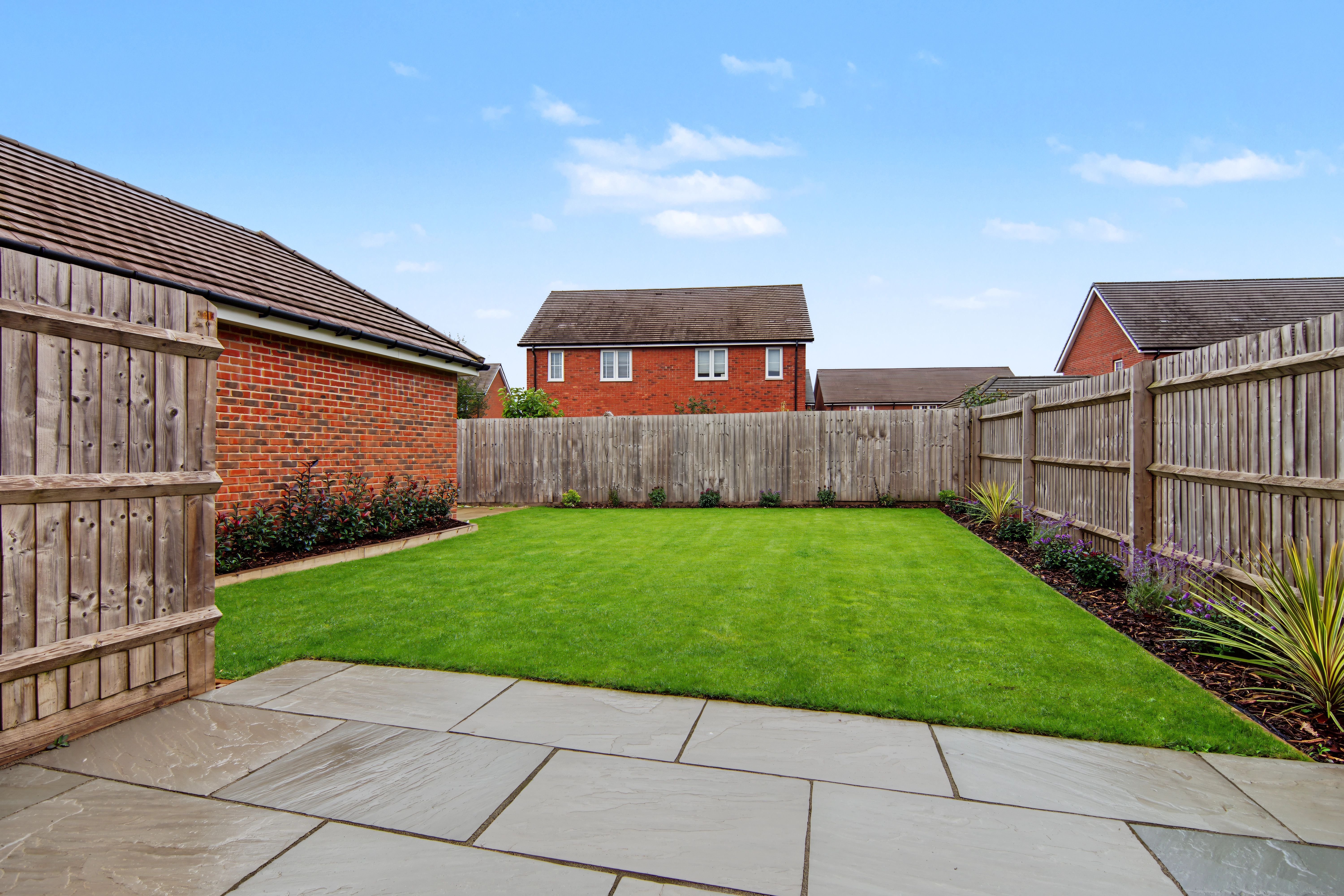 2 bedroom semi detached house for sale, Hawthorn Drive, Kenilworth, CV8, photo 4