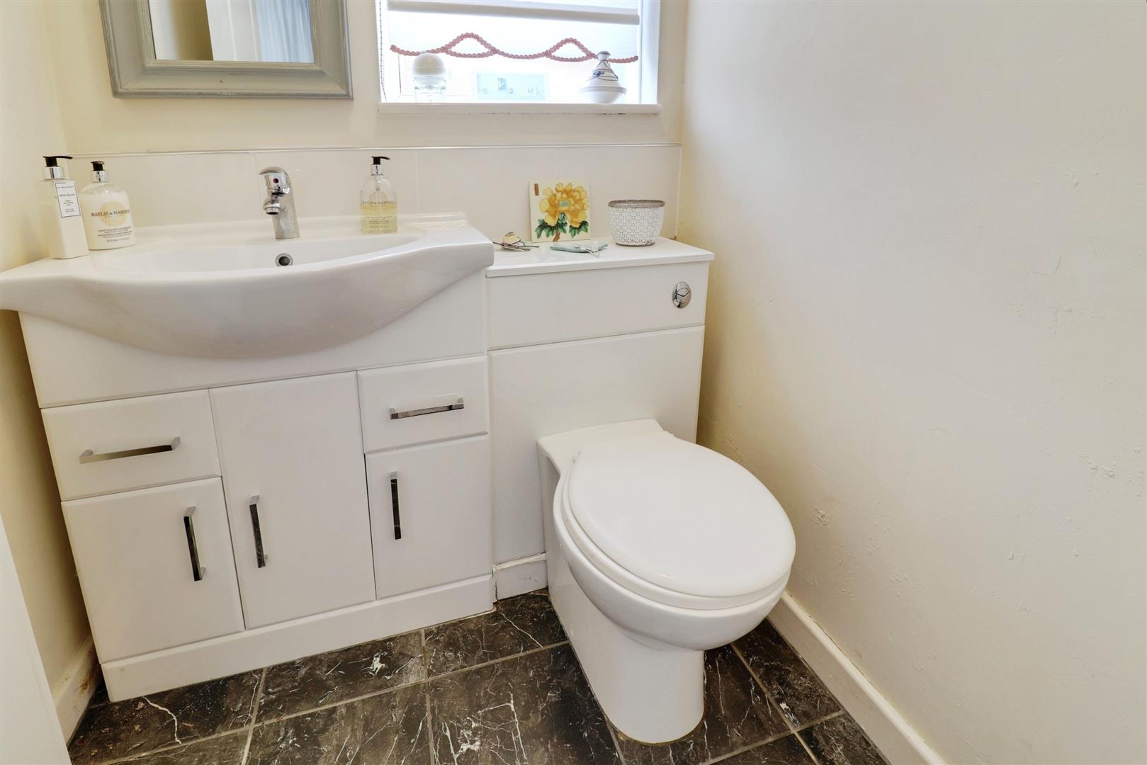 2 bedroom apartment for sale, Mere Court Sandbach Road North, Stoke-On-Trent, ST7, photo 11 of 16