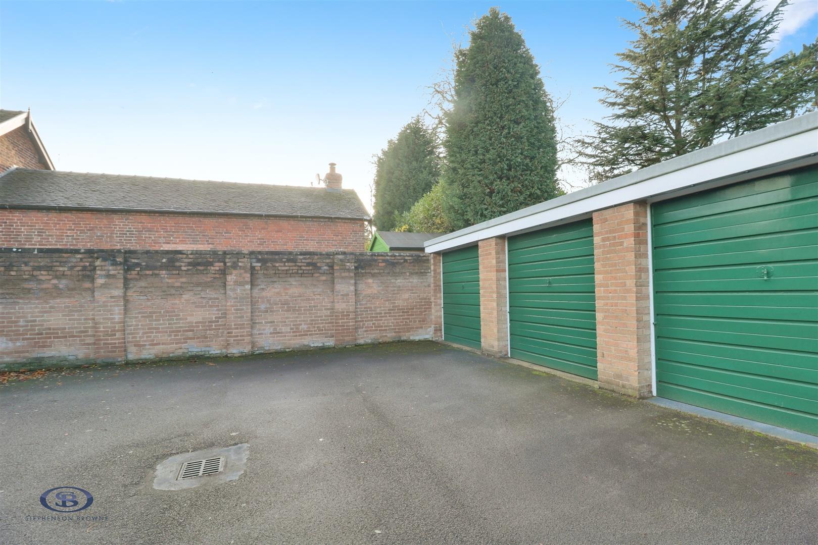 2 bedroom apartment for sale, Mere Court Sandbach Road North, Stoke-On-Trent, ST7, photo 12 of 16