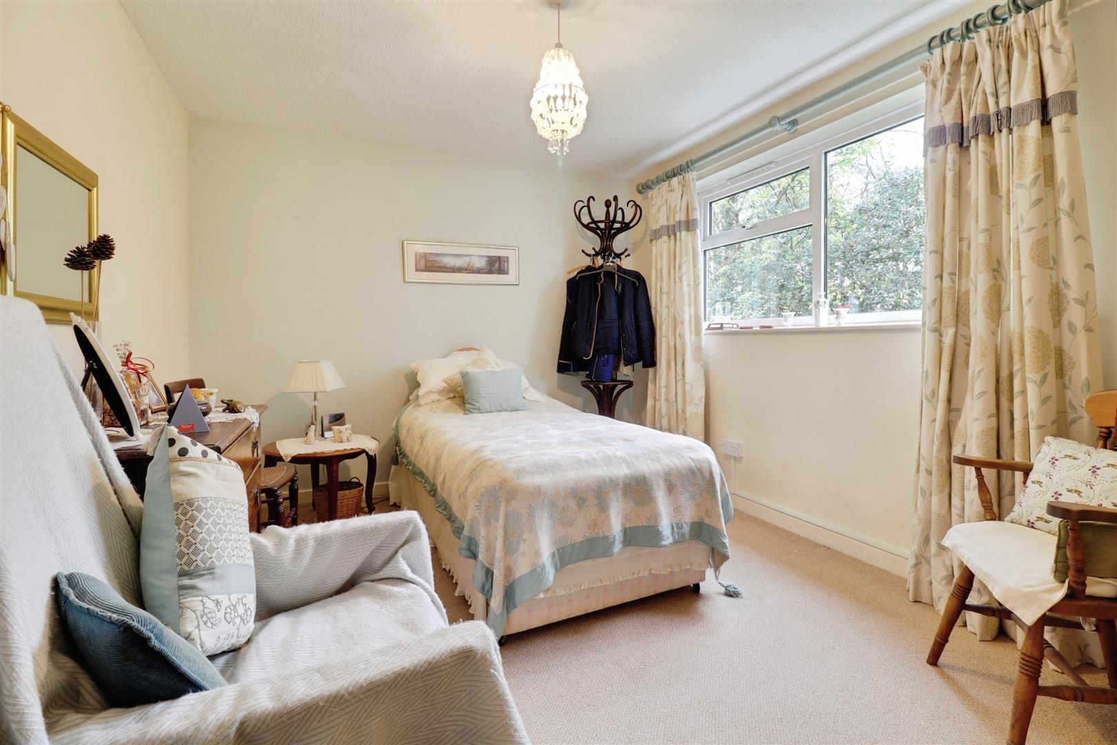 2 bedroom apartment for sale, Mere Court Sandbach Road North, Stoke-On-Trent, ST7, photo 8 of 16