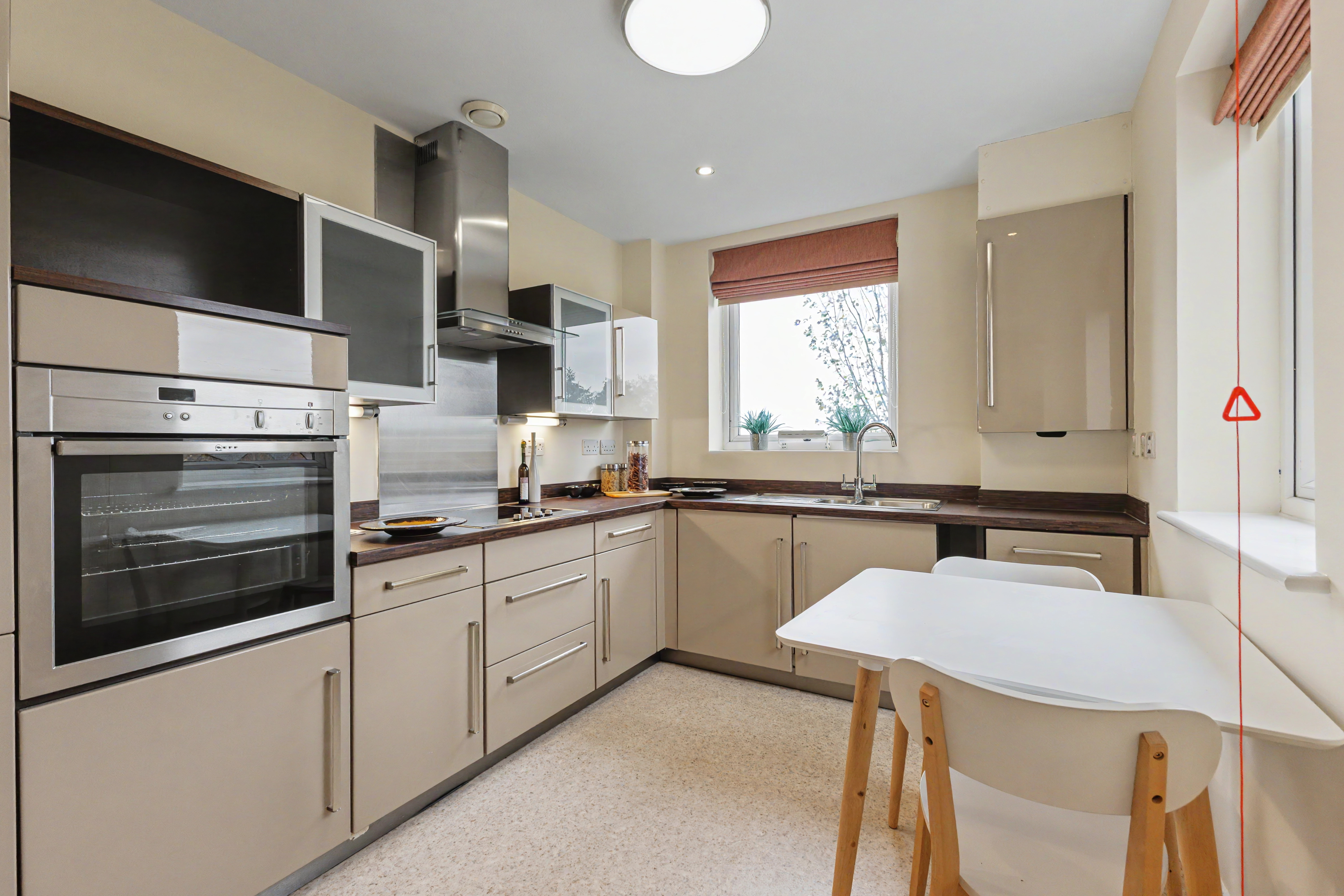 2 bedroom flat for sale, Margaret Court Main Street, Stratford-Upon-Avon, CV37