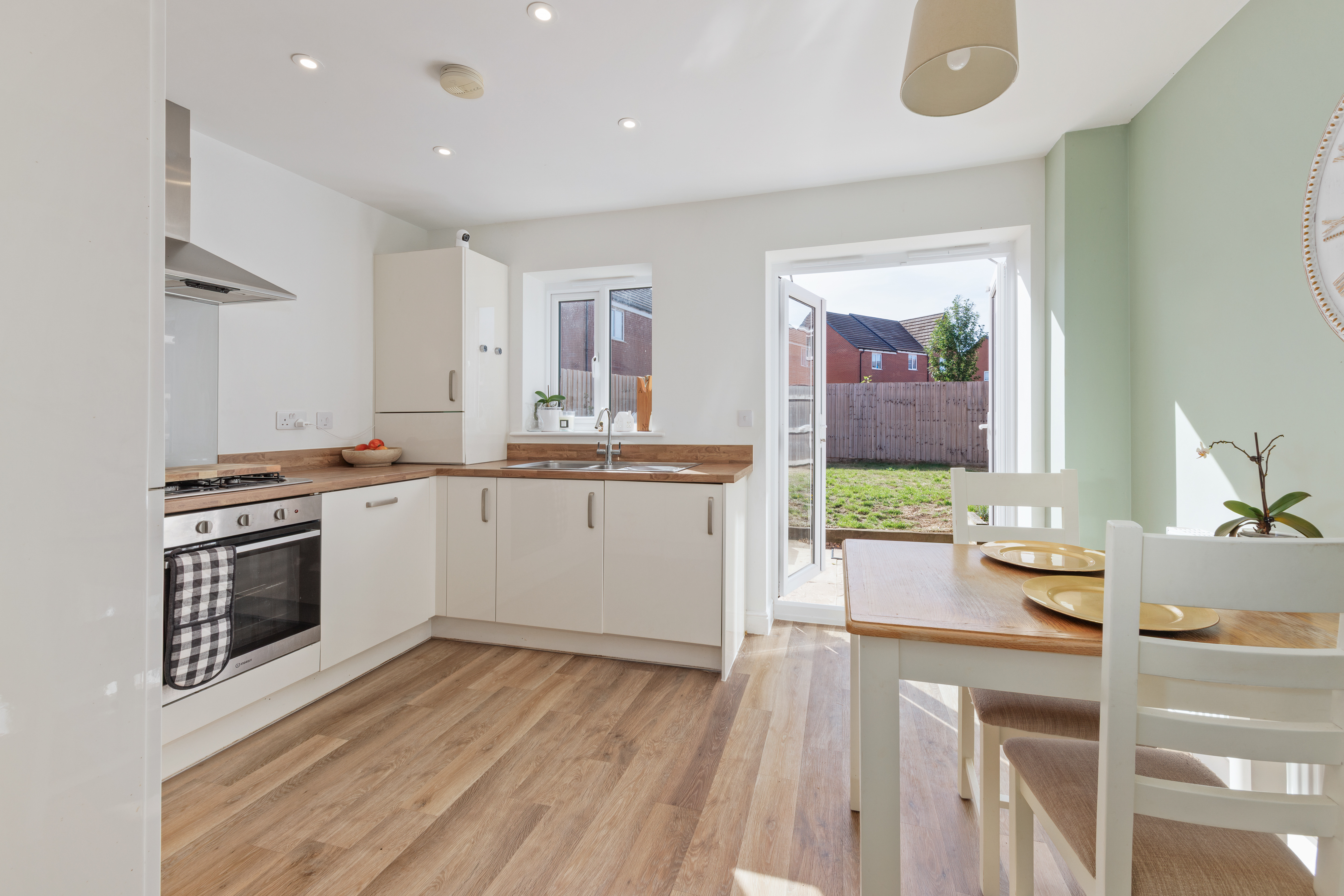 2 bedroom semi detached house for sale, Upperfield Road, Warwick, CV34