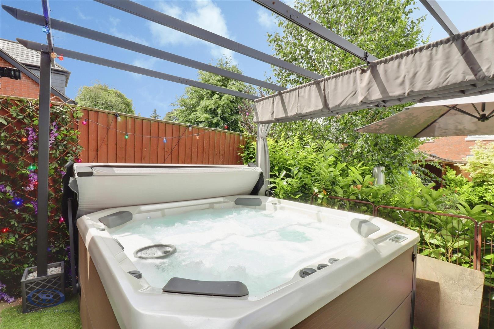 4 bedroom house for sale, Meadowside, Sandbach, CW11, photo 5