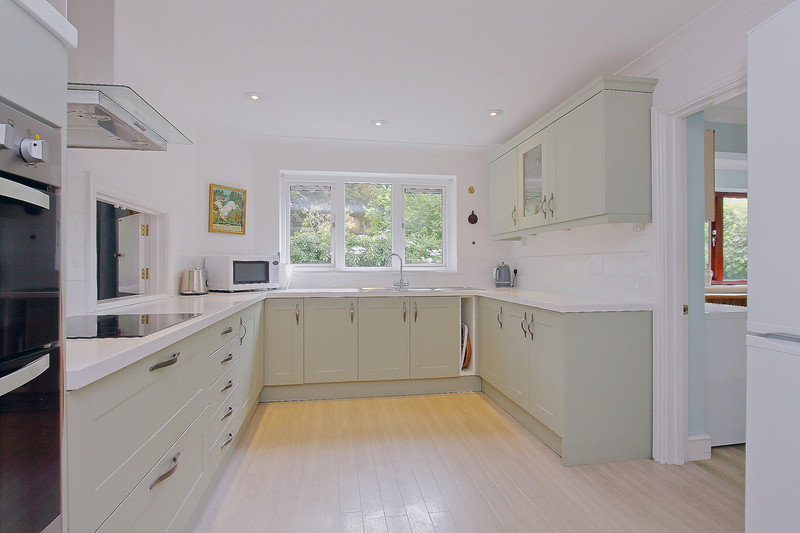 4 bedroom for sale, Waylands Ibthorpe Road, Andover, SP11, photo 2