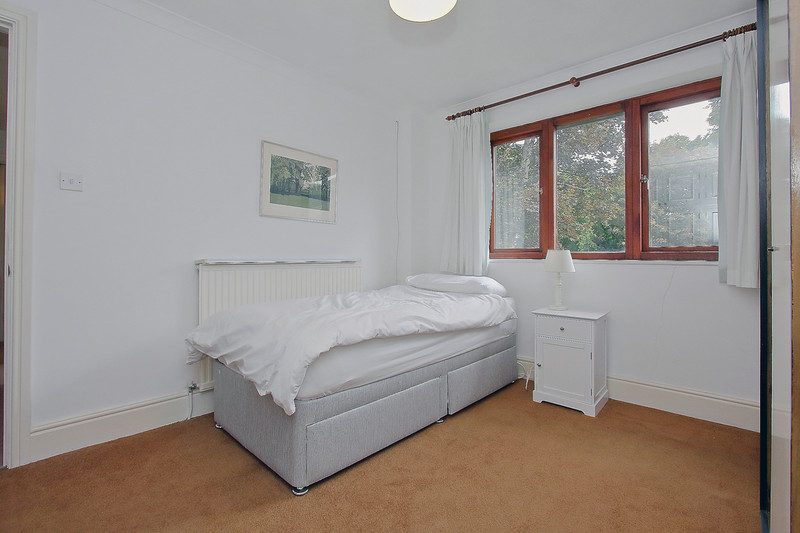 4 bedroom for sale, Waylands Ibthorpe Road, Andover, SP11, photo 12 of 15