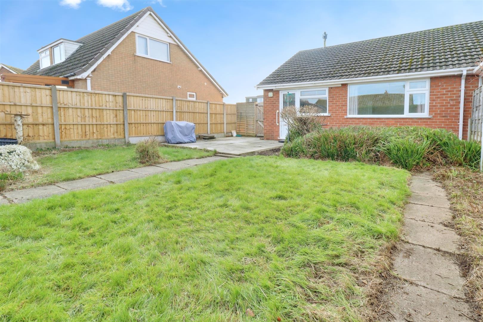 2 bedroom house for sale, Delves Close, Crewe, CW2, photo 17 of 20