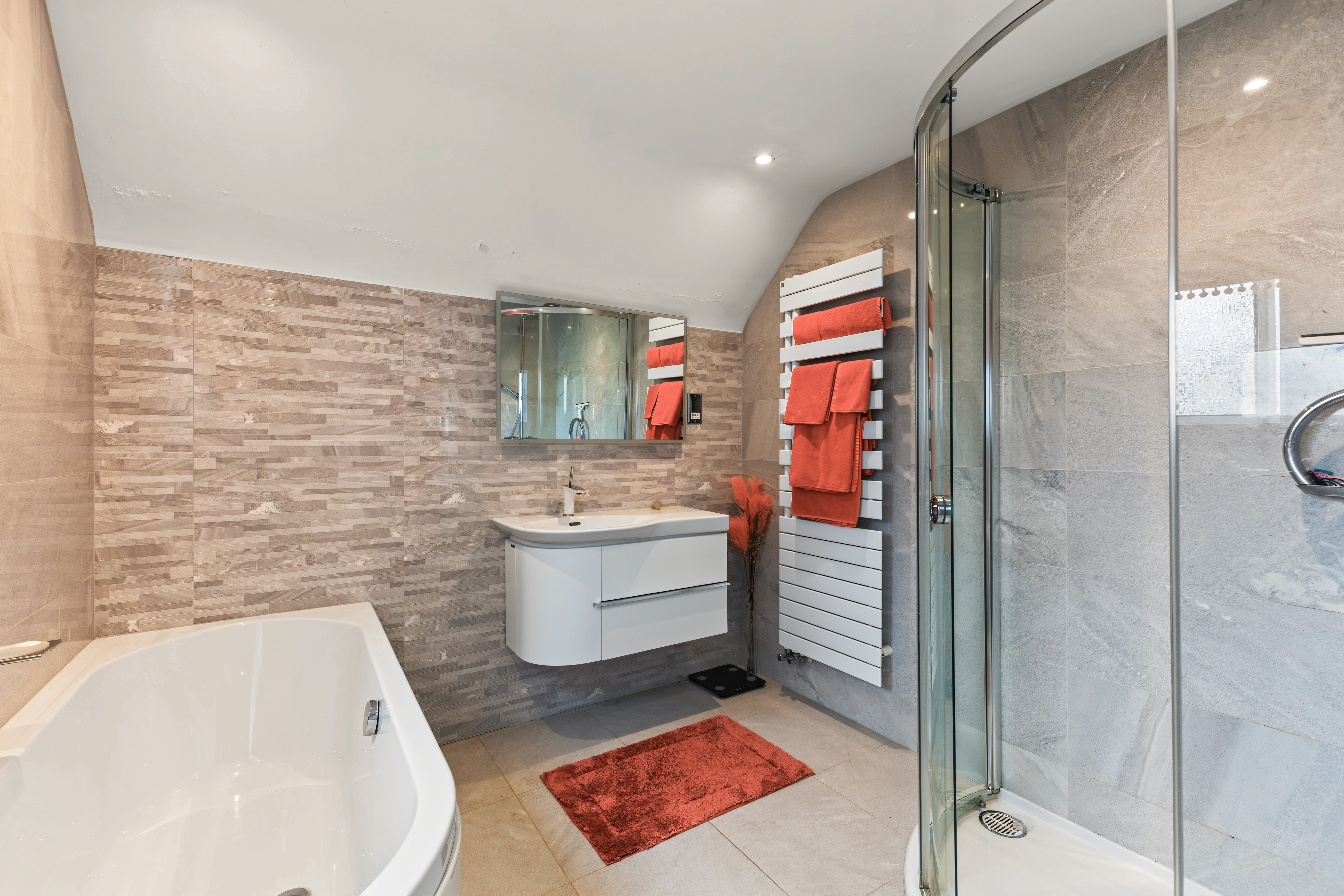 4 bedroom detached house for sale, Cheltenham Road, Evesham, WR11