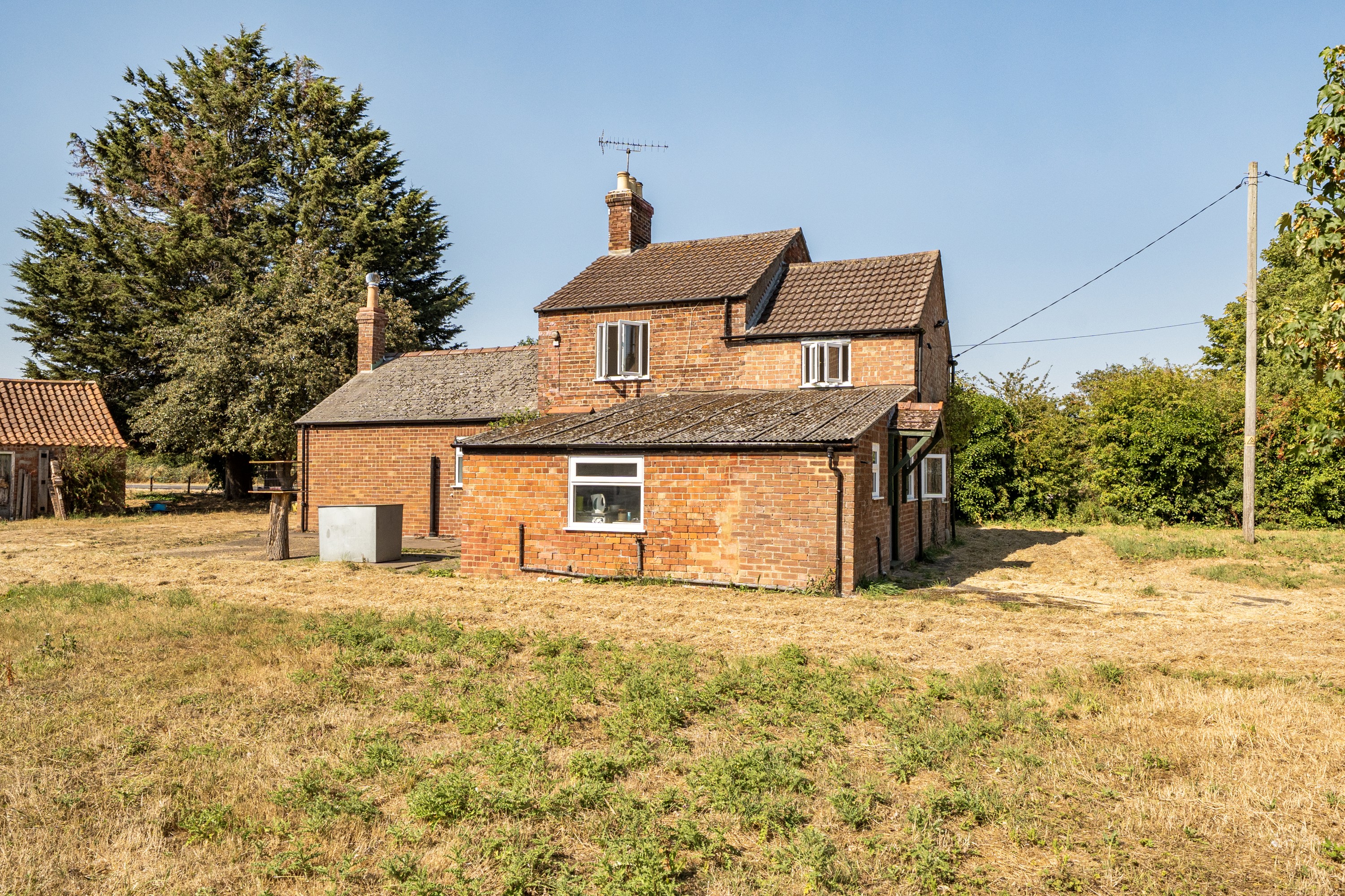 3 bedroom detached house for sale, Almond House Main Road, Spilsby, PE23