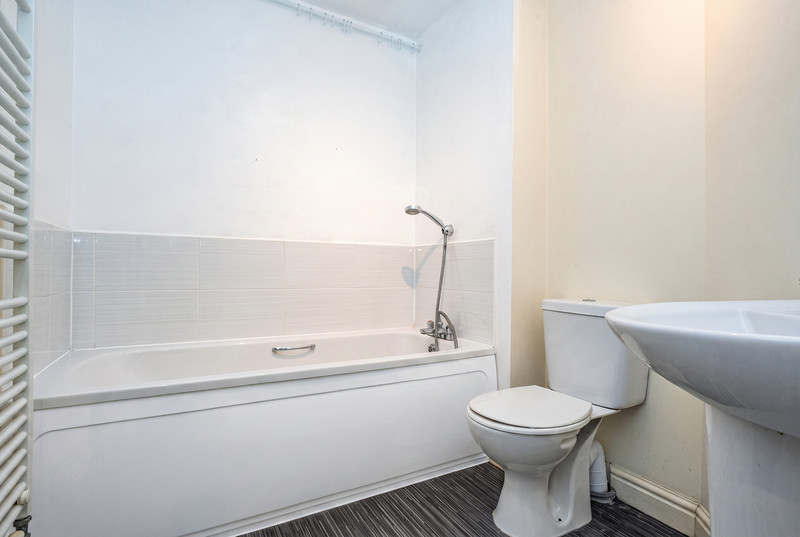3 bedroom for sale, Brooklands Way, Bourne, PE10