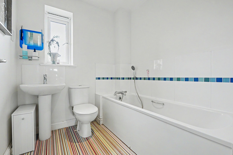 5 bedroom for sale, Helidor Walk, Sittingbourne, ME10