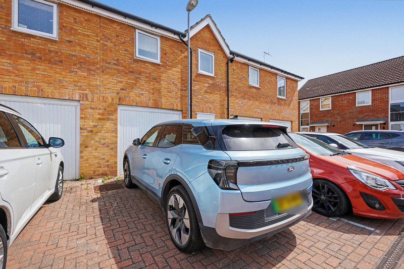 5 bedroom for sale, Helidor Walk, Sittingbourne, ME10