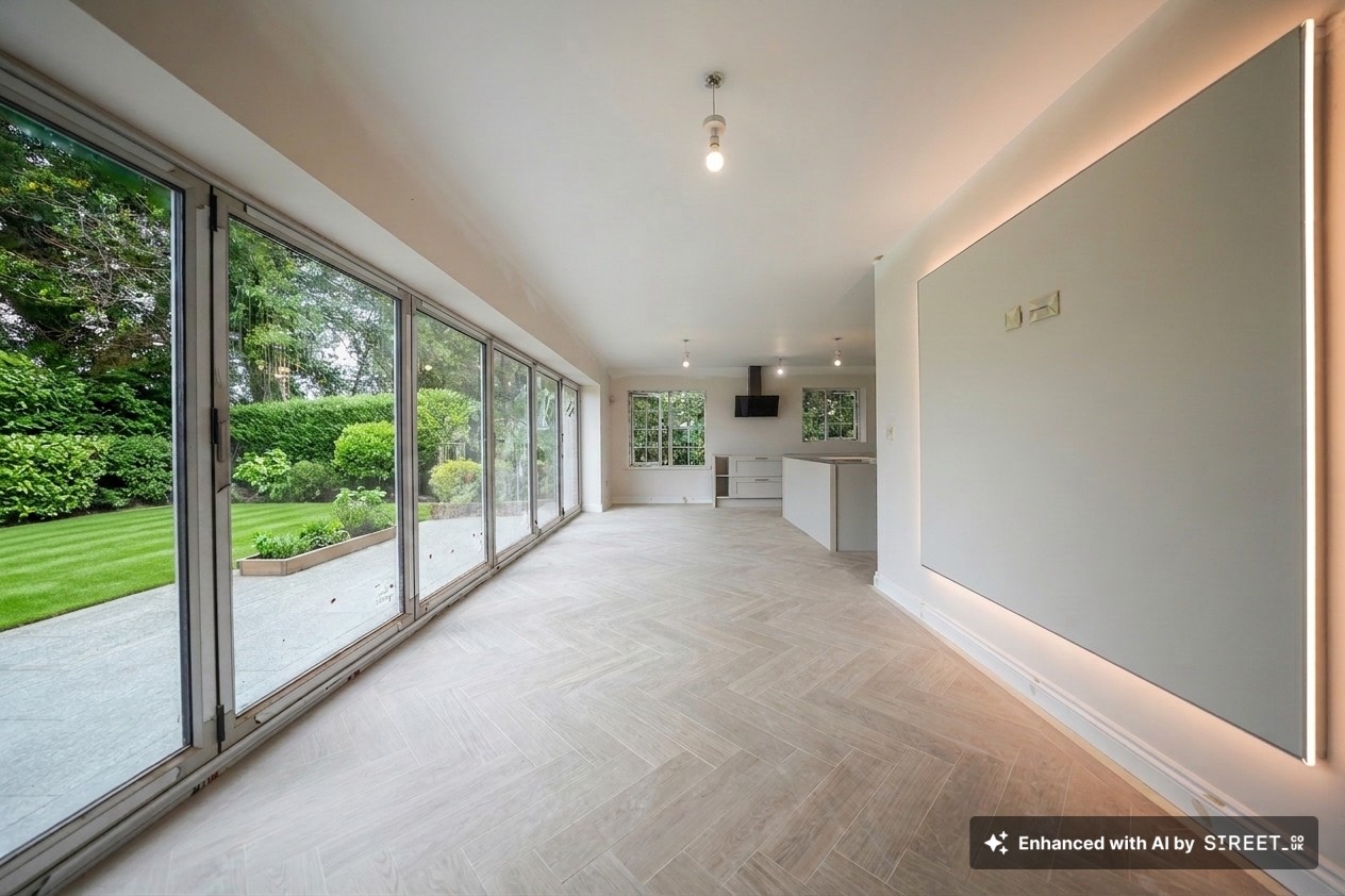 4 bedroom detached house for sale, Toll House Farm, Studley, B80