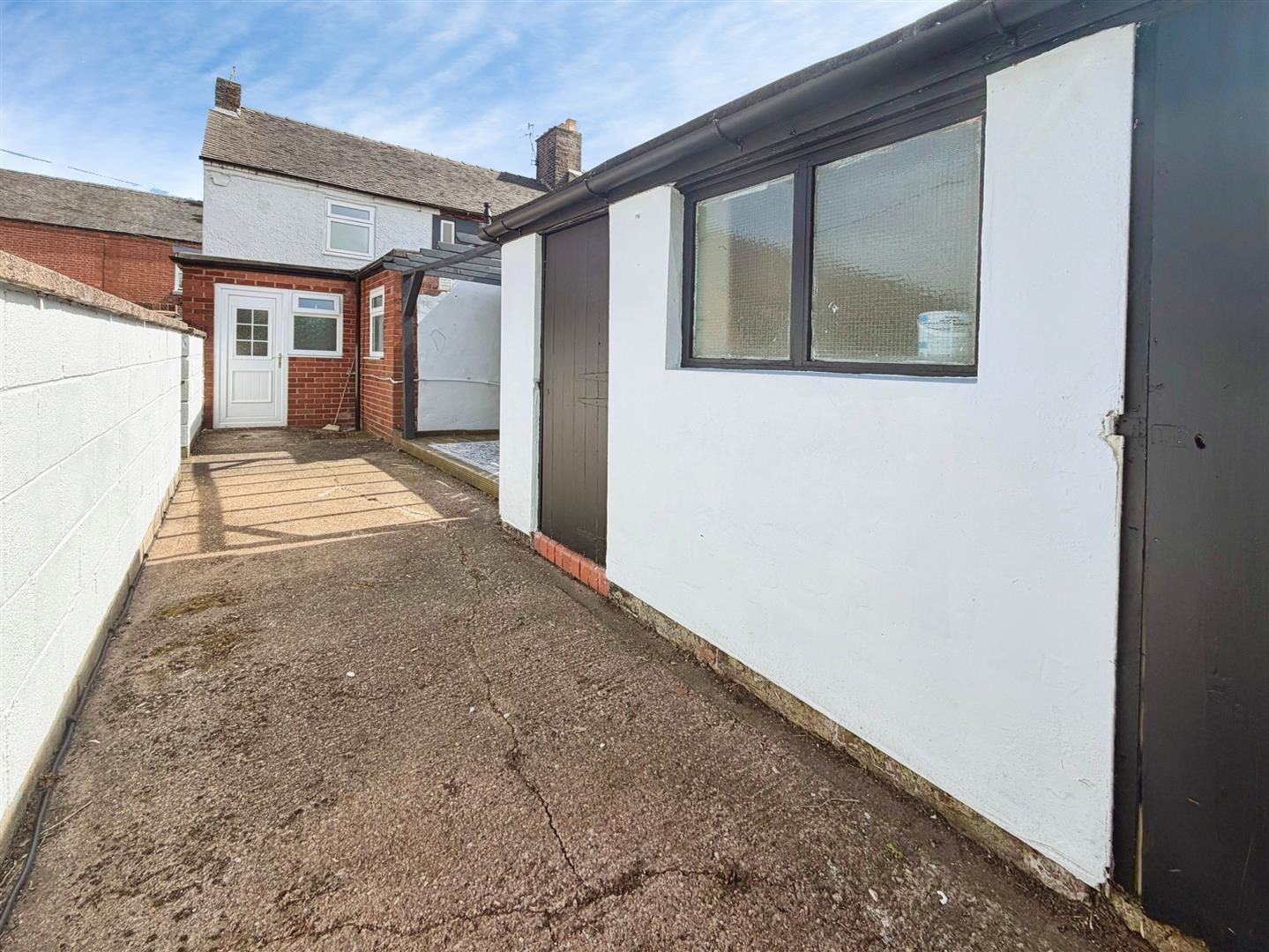 2 bedroom house for sale, Cemetery Road, Newcastle, ST5, photo 14 of 15