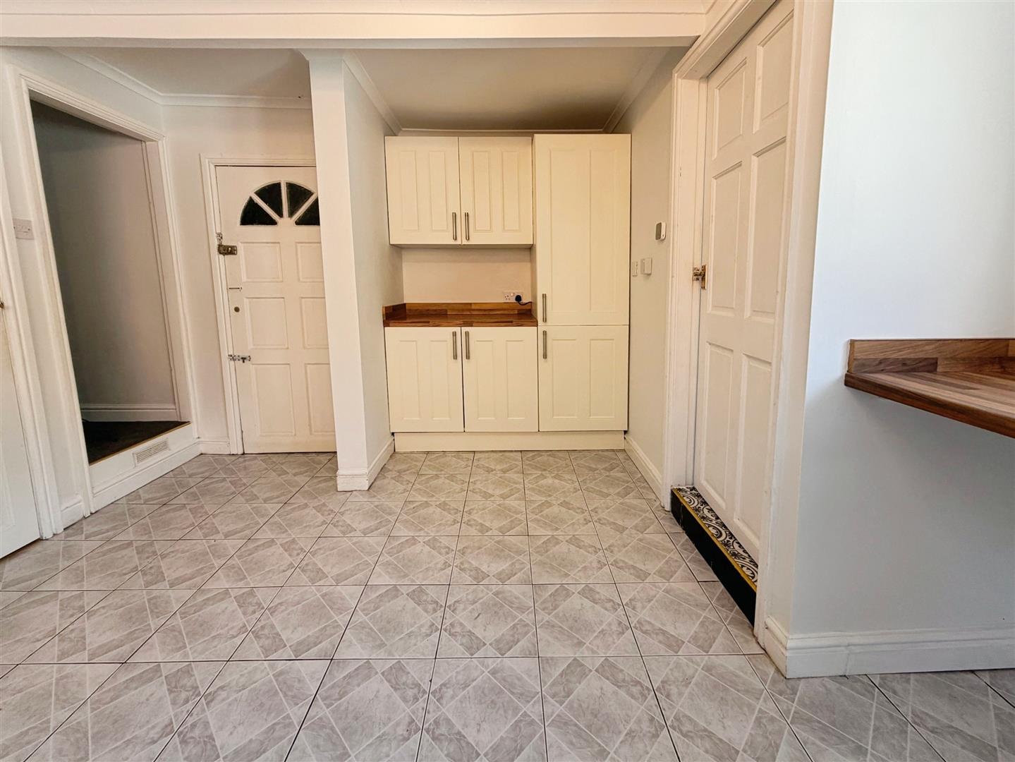 2 bedroom house for sale, Cemetery Road, Newcastle, ST5, photo 6 of 15