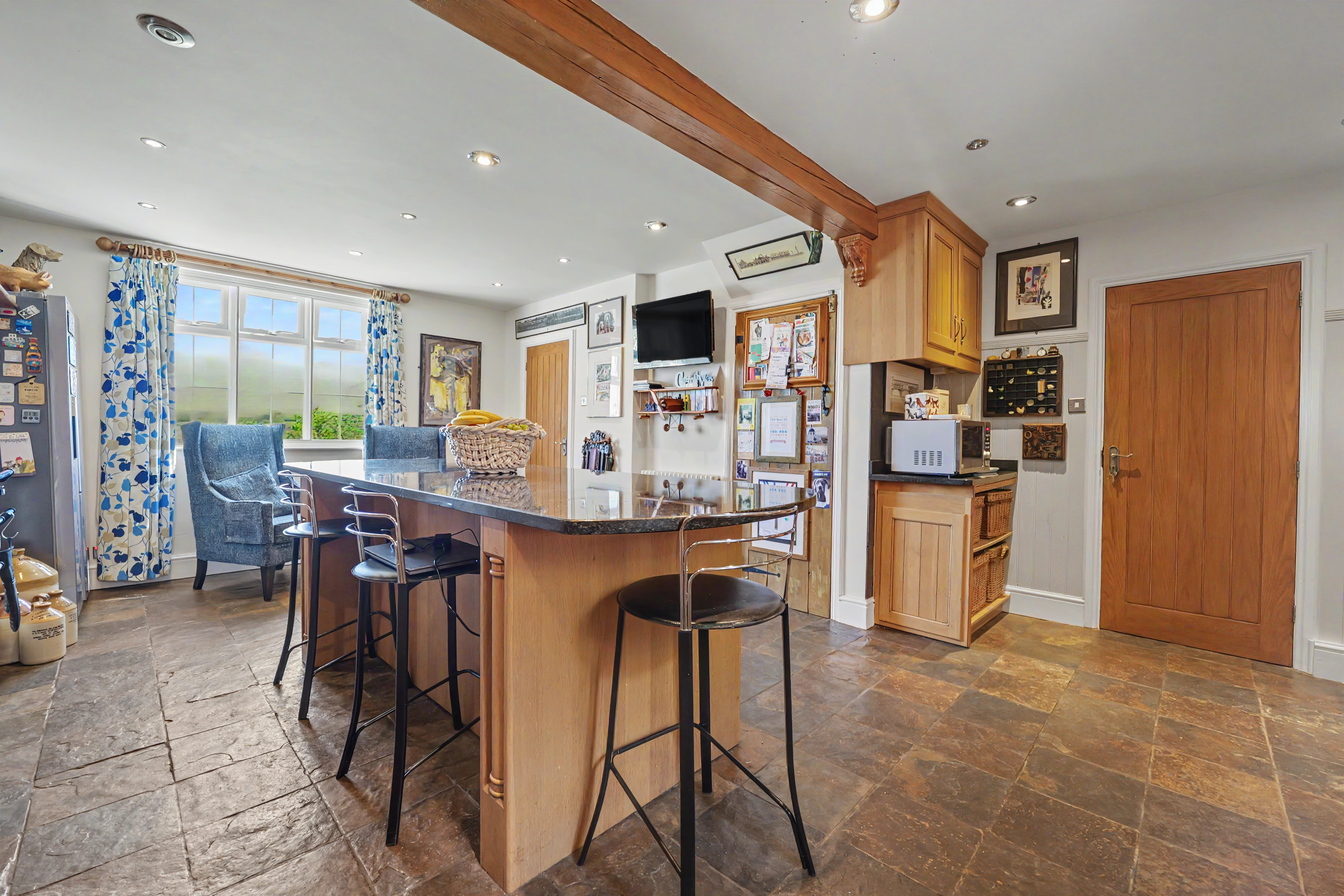 4 bedroom house for sale, Hill View Bosworth Road, Lutterworth, LE17