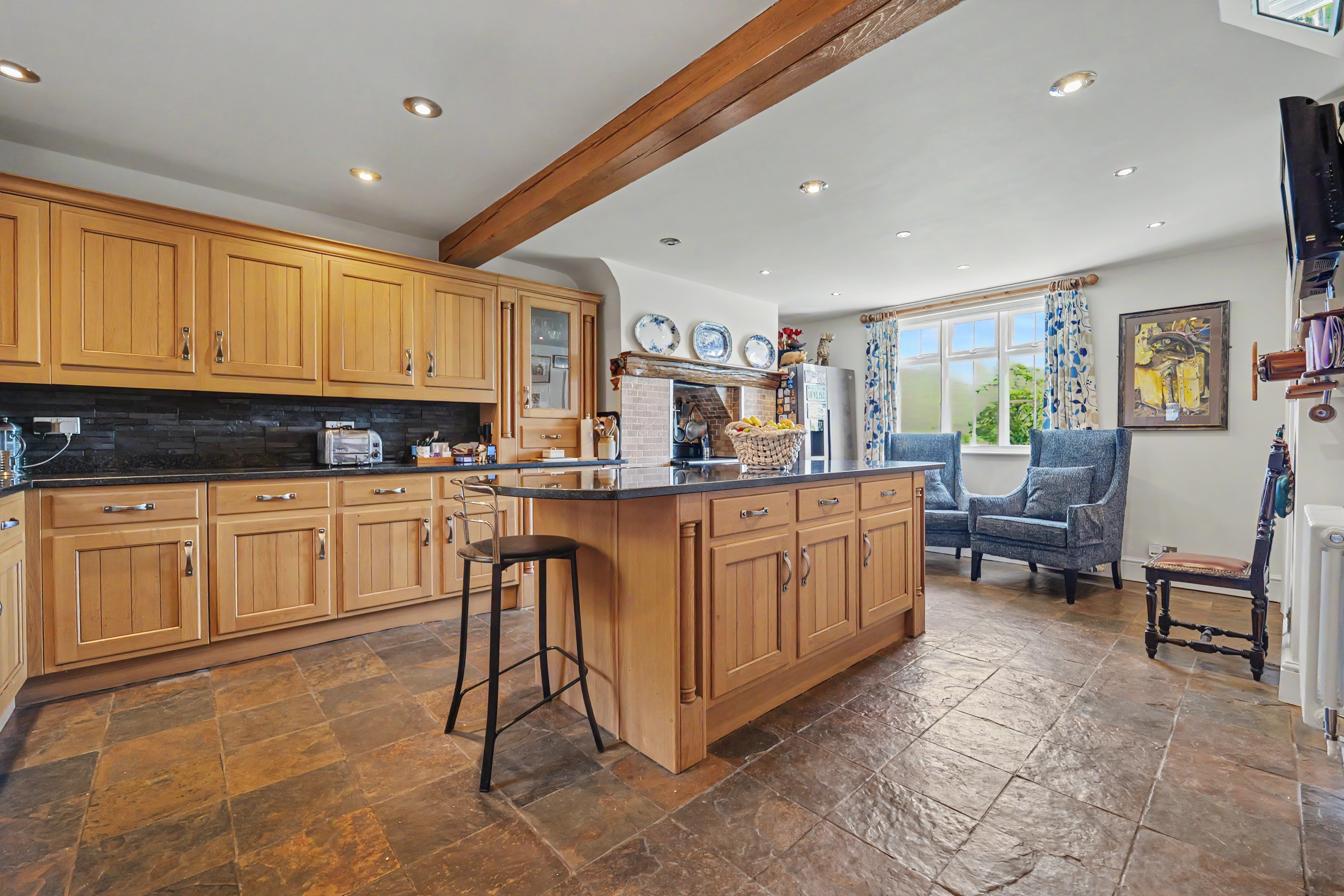 4 bedroom house for sale, Hill View Bosworth Road, Lutterworth, LE17