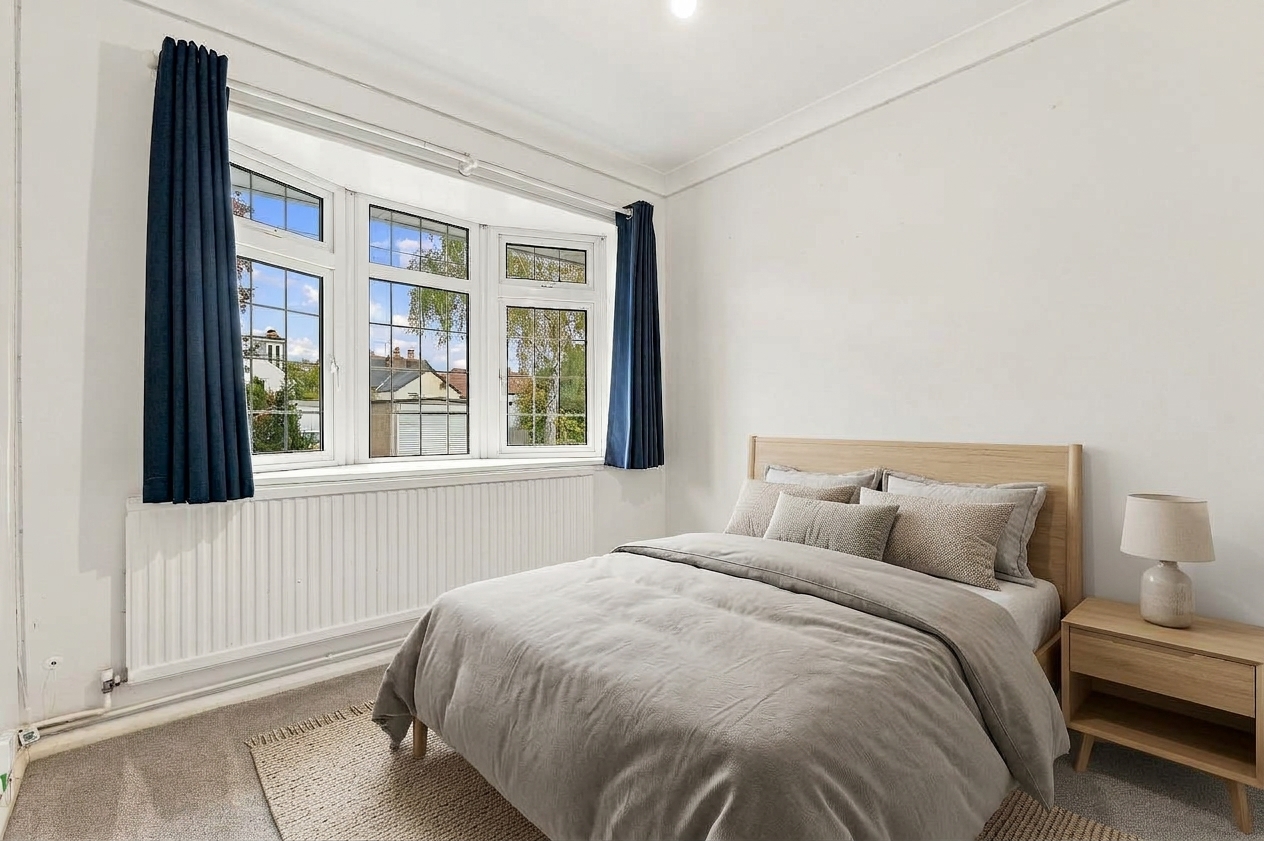 3 bedroom semi detached chalet bungalow for sale, Hornbeam Close, Epping, CM16, photo 16 of 20