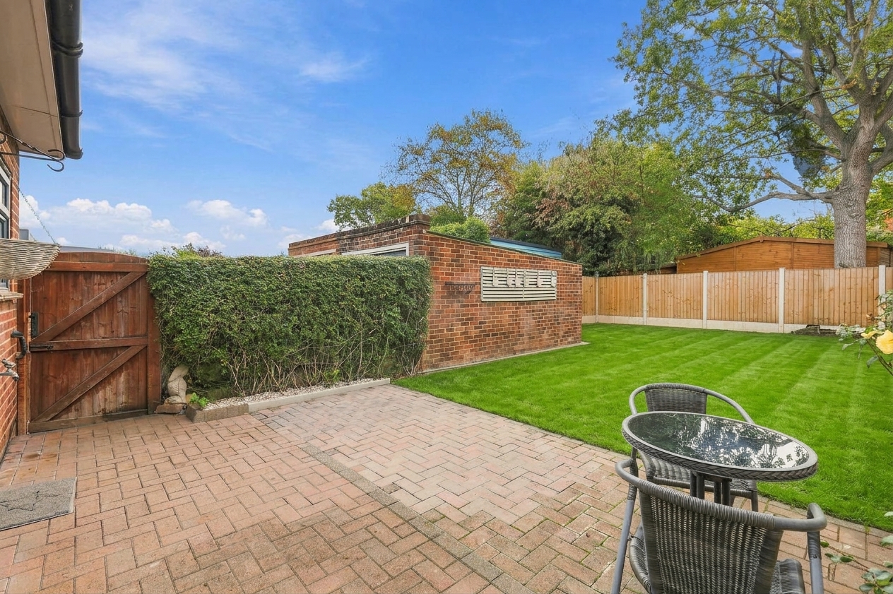 3 bedroom semi detached chalet bungalow for sale, Hornbeam Close, Epping, CM16, photo 18 of 20