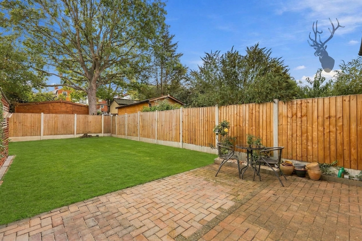 3 bedroom semi detached chalet bungalow for sale, Hornbeam Close, Epping, CM16, photo 19 of 20