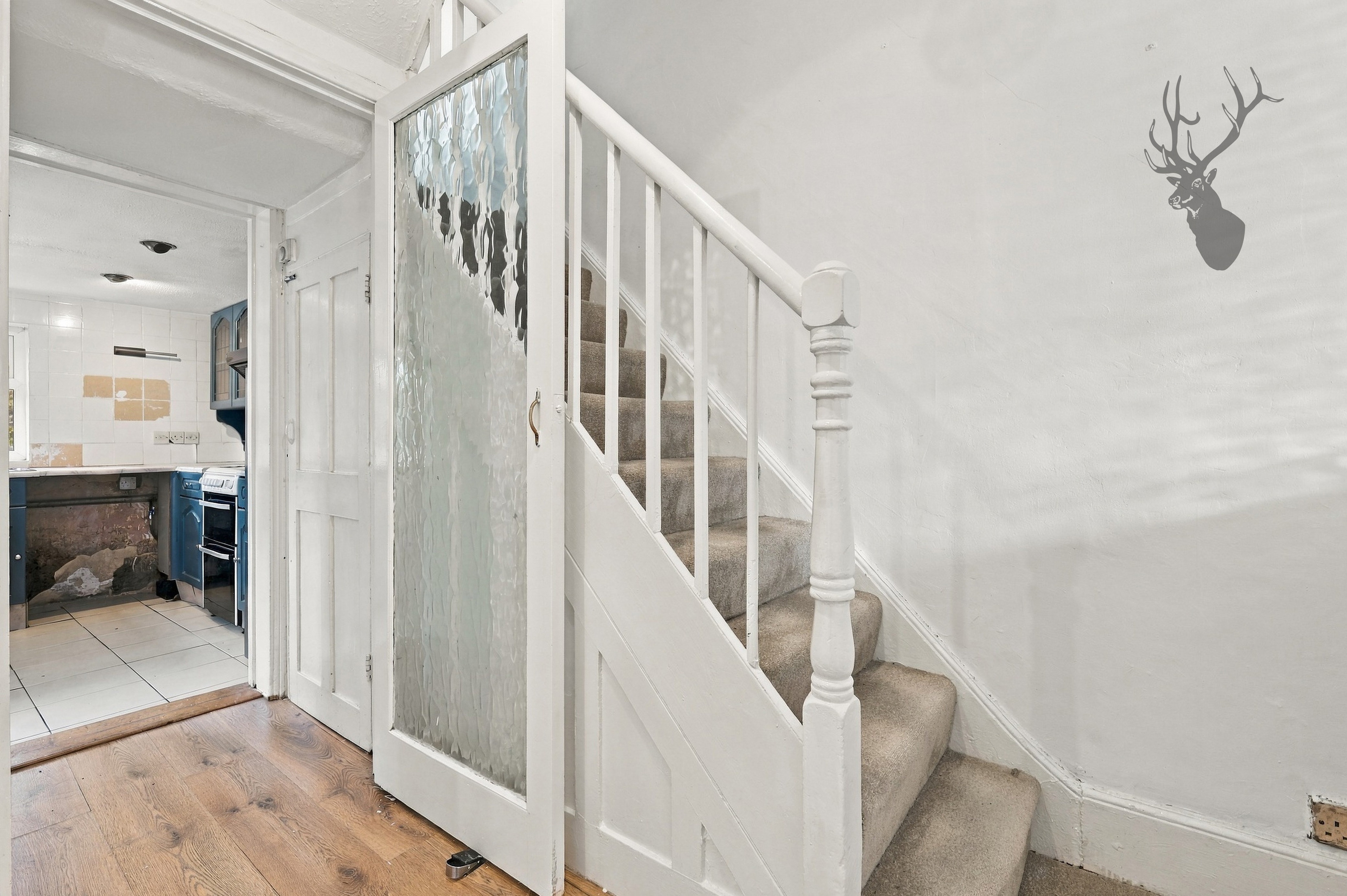 2 bedroom terraced house for sale, Beech Lane, Buckhurst Hill, IG9, photo 5