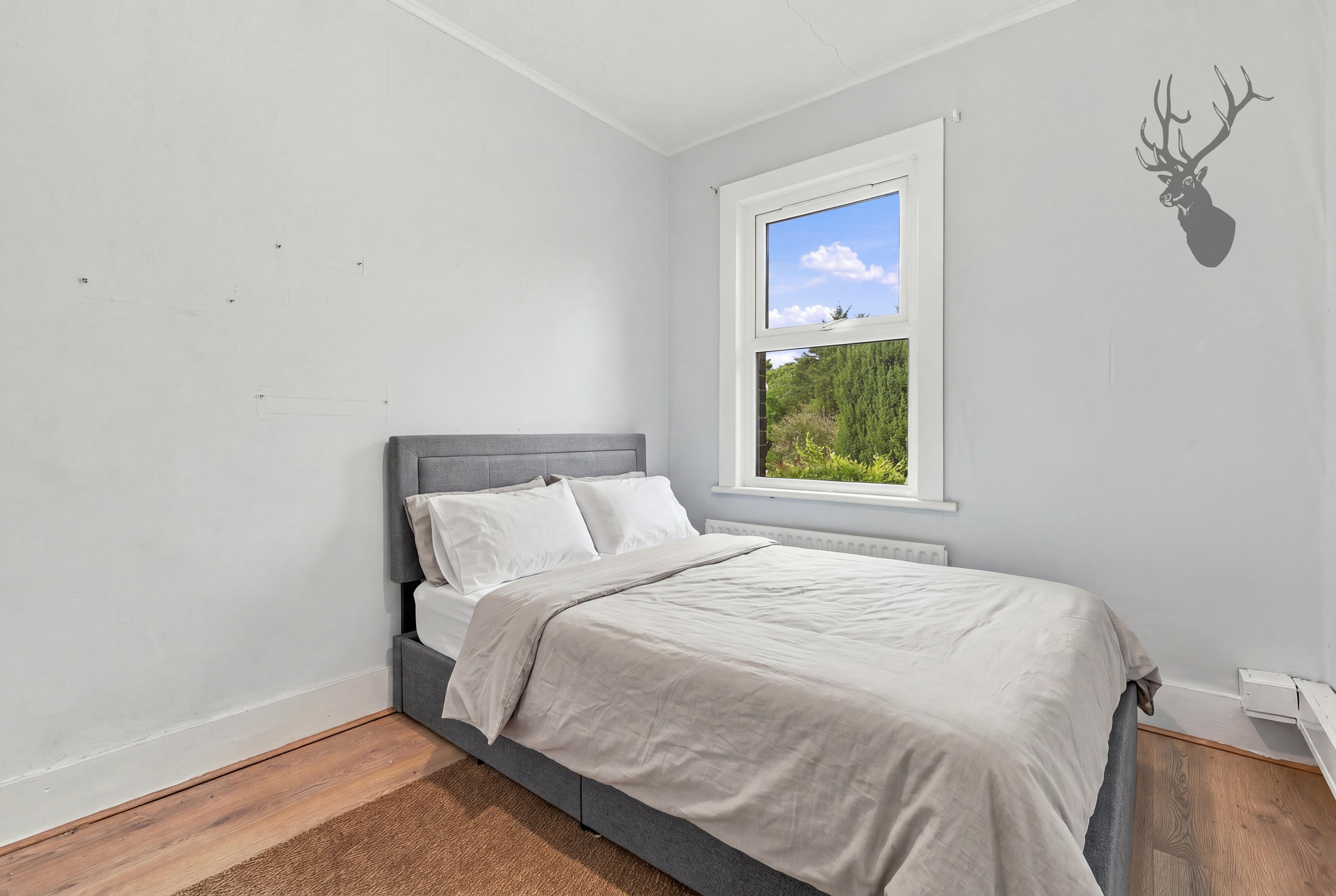 2 bedroom terraced house for sale, Beech Lane, Buckhurst Hill, IG9, photo 10 of 12