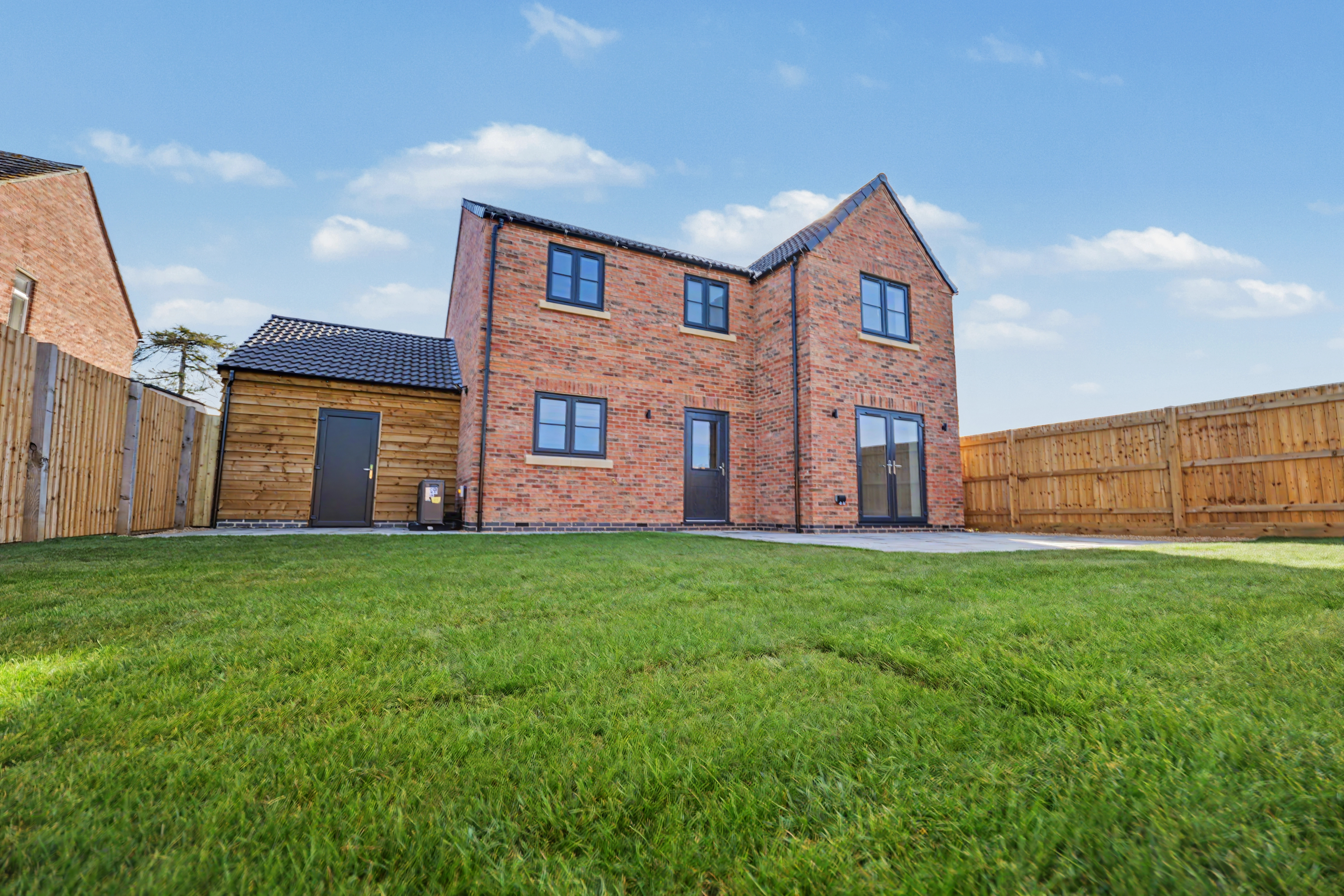 4 bedroom detached house for sale, Saltby Road, Grantham, NG32