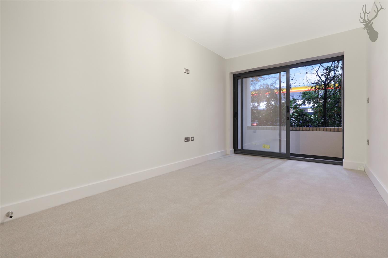 1 bedroom flat for sale, Revival Court Half Moon Lane, Epping, CM16, photo 6 of 12