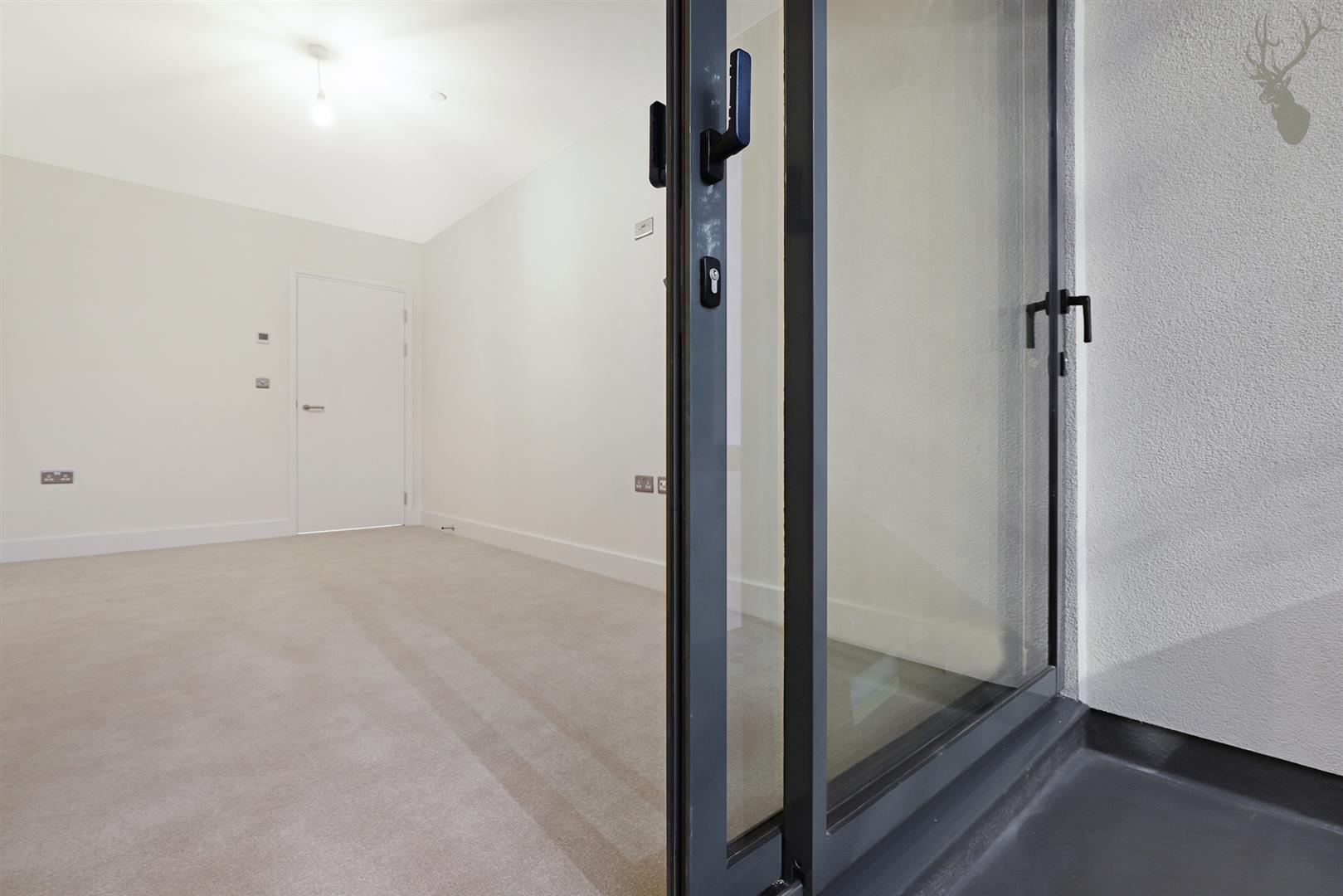 1 bedroom flat for sale, Revival Court Half Moon Lane, Epping, CM16, photo 9 of 12