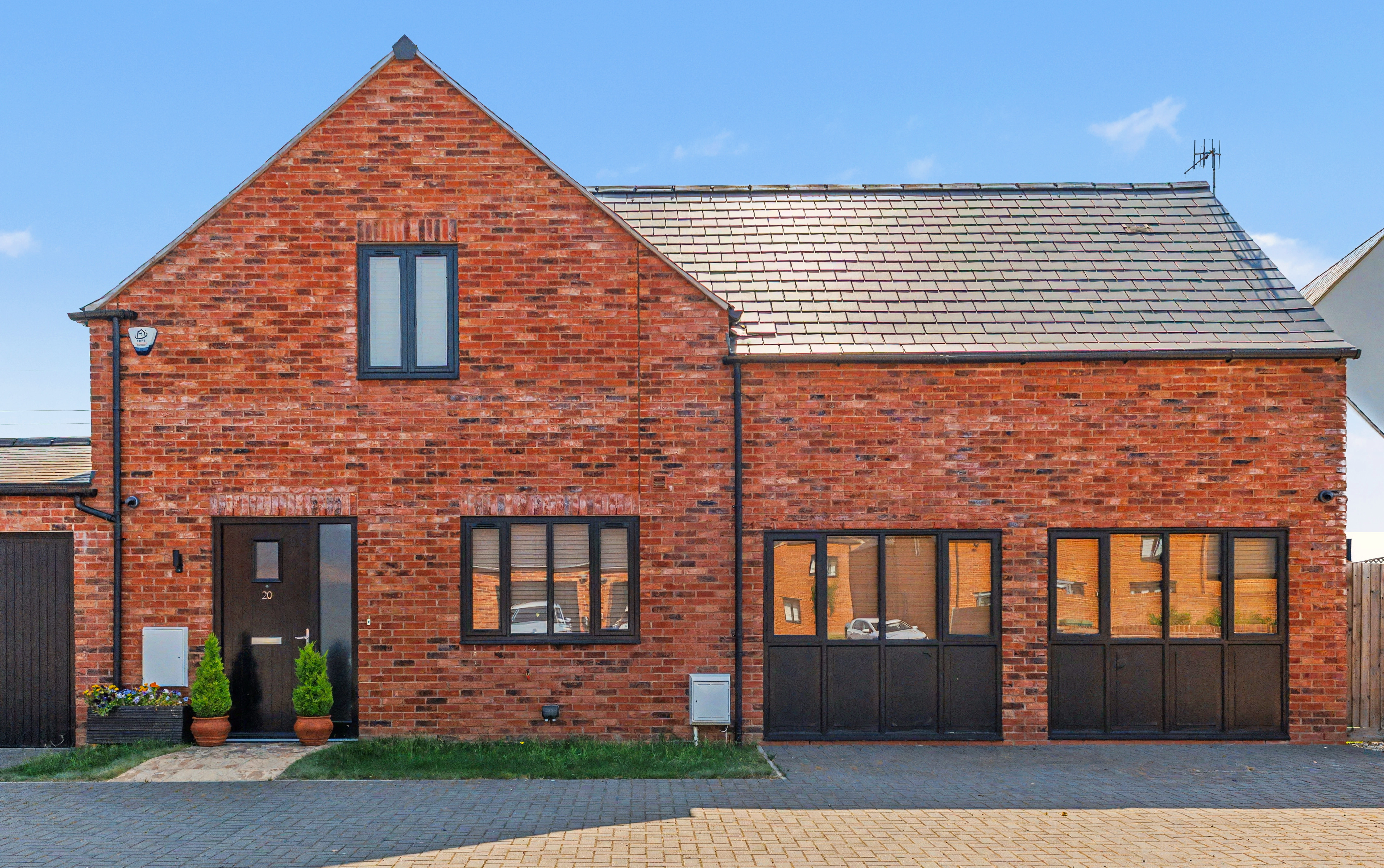 4 bedroom link detached house for sale, The Orchard, Evesham, WR11