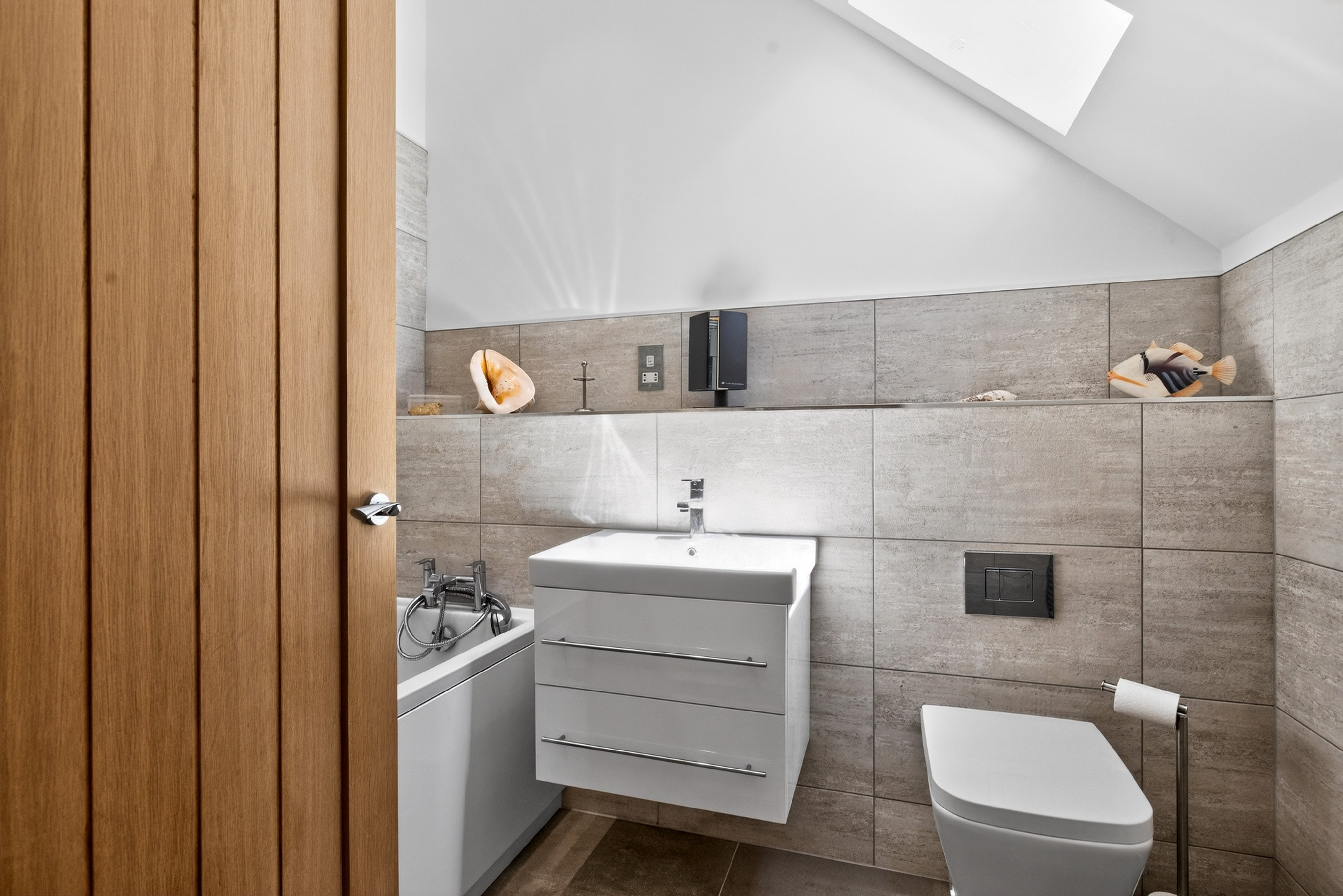 4 bedroom link detached house for sale, The Orchard, Evesham, WR11