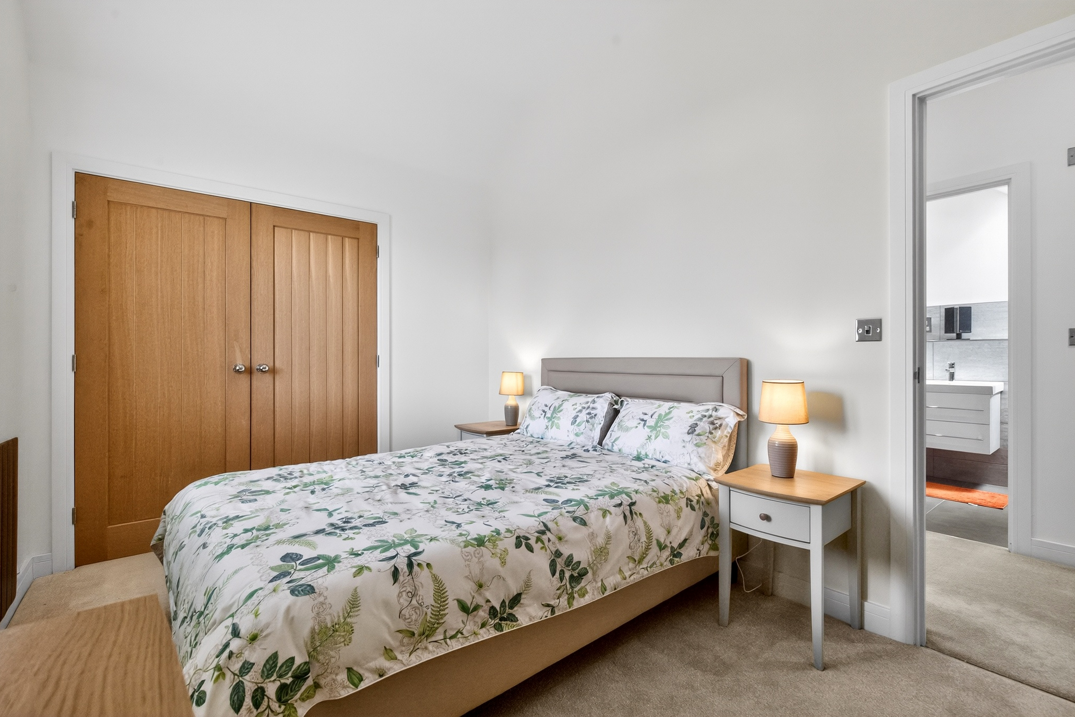 4 bedroom link detached house for sale, The Orchard, Evesham, WR11