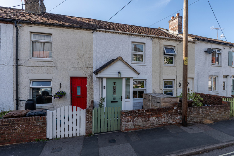 2 bedroom for sale, South Street, Andover, SP10