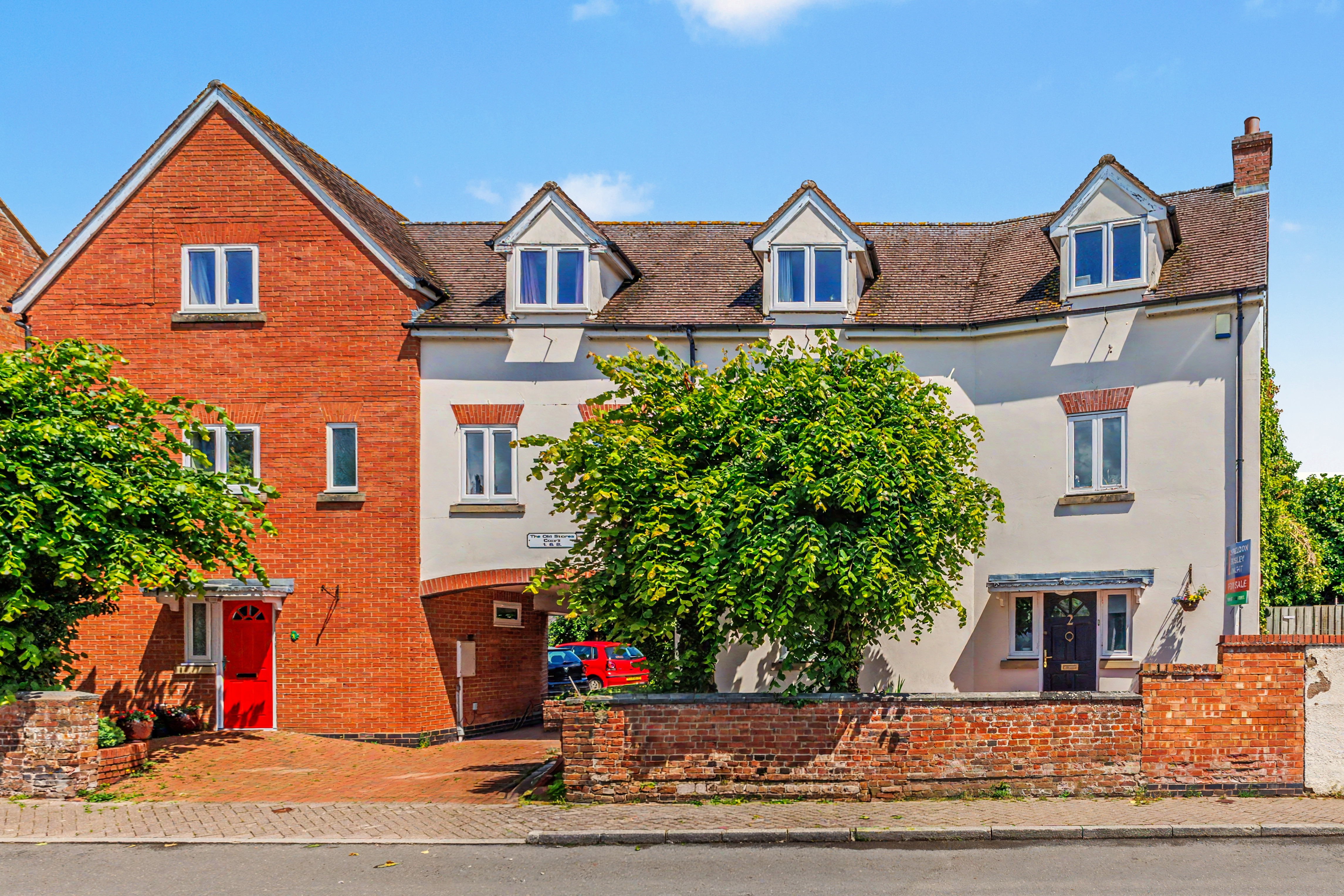 4 bedroom semi detached house for sale, The Old Stores Court Banbury Street, Warwick, CV35