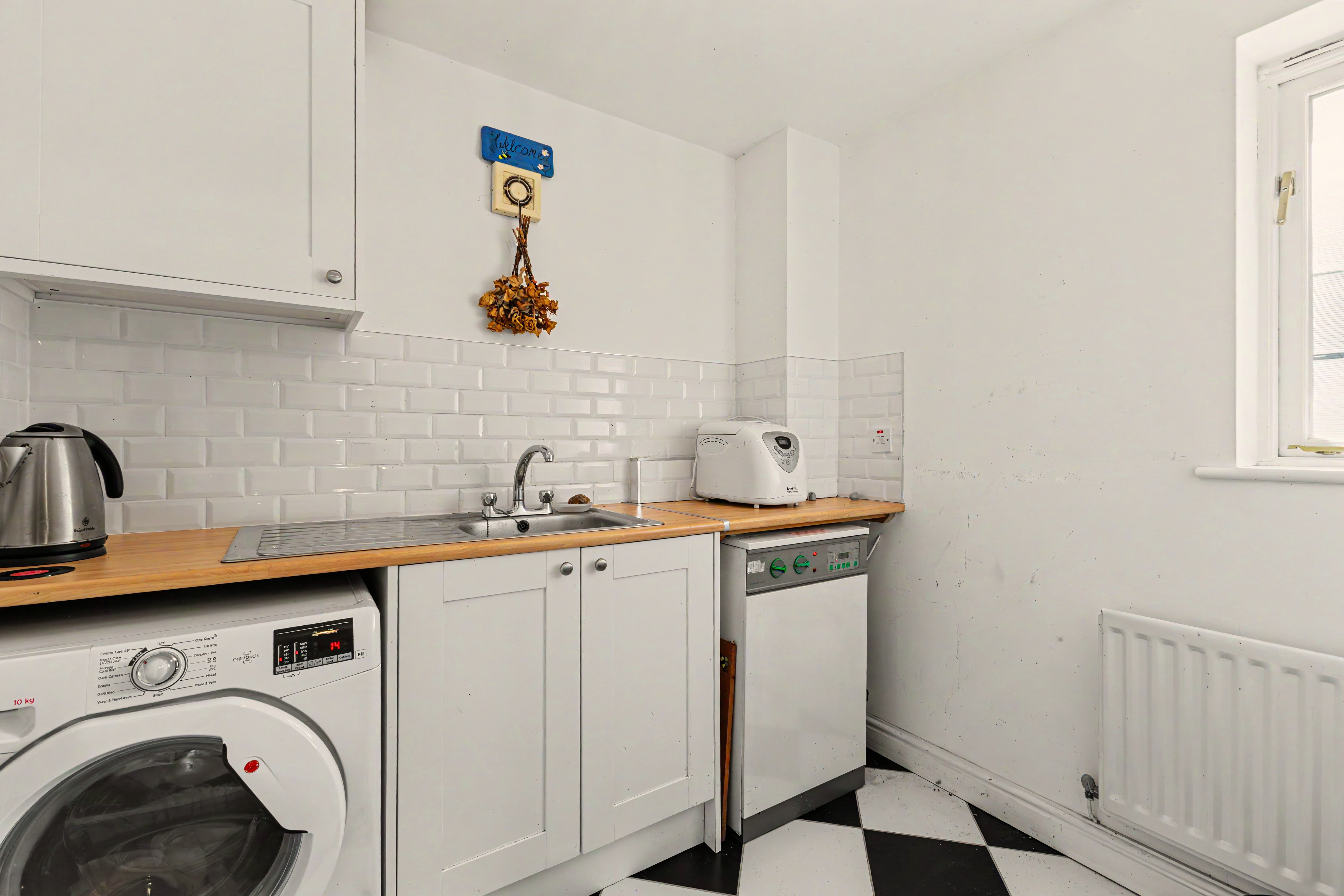 4 bedroom semi detached house for sale, The Old Stores Court Banbury Street, Warwick, CV35