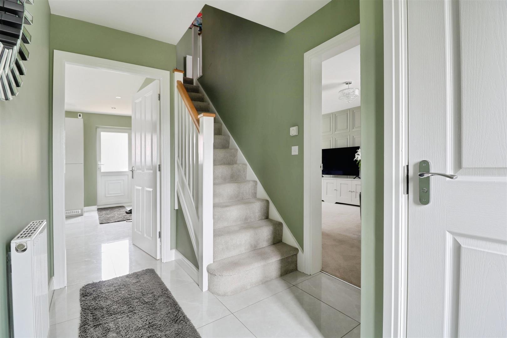 4 bedroom house for sale, Frank Mayer Road, Stoke-On-Trent, ST7, photo 10 of 20