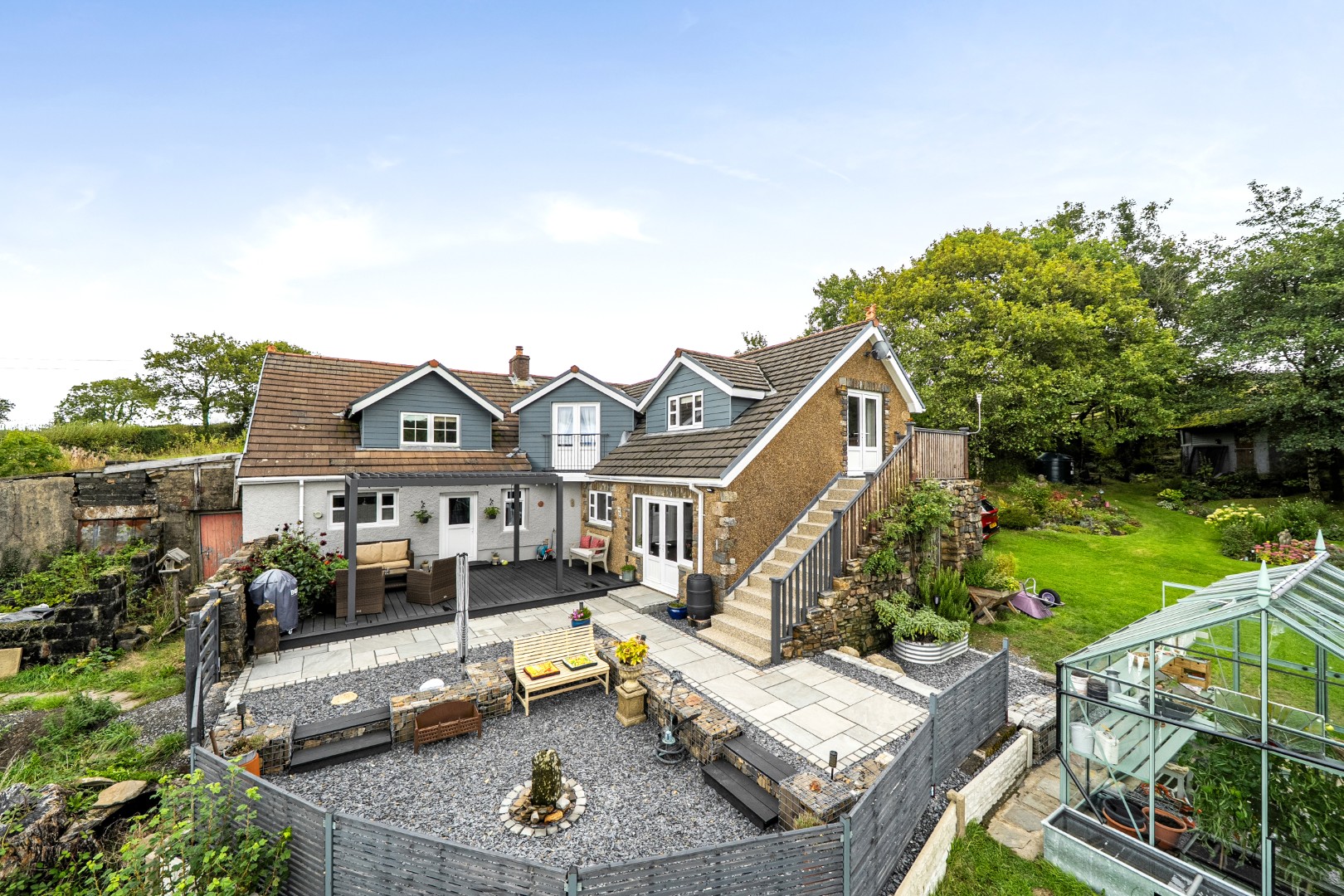 4 bedroom detached house for sale, Tynewydd House Grenig Road, Ammanford, SA18