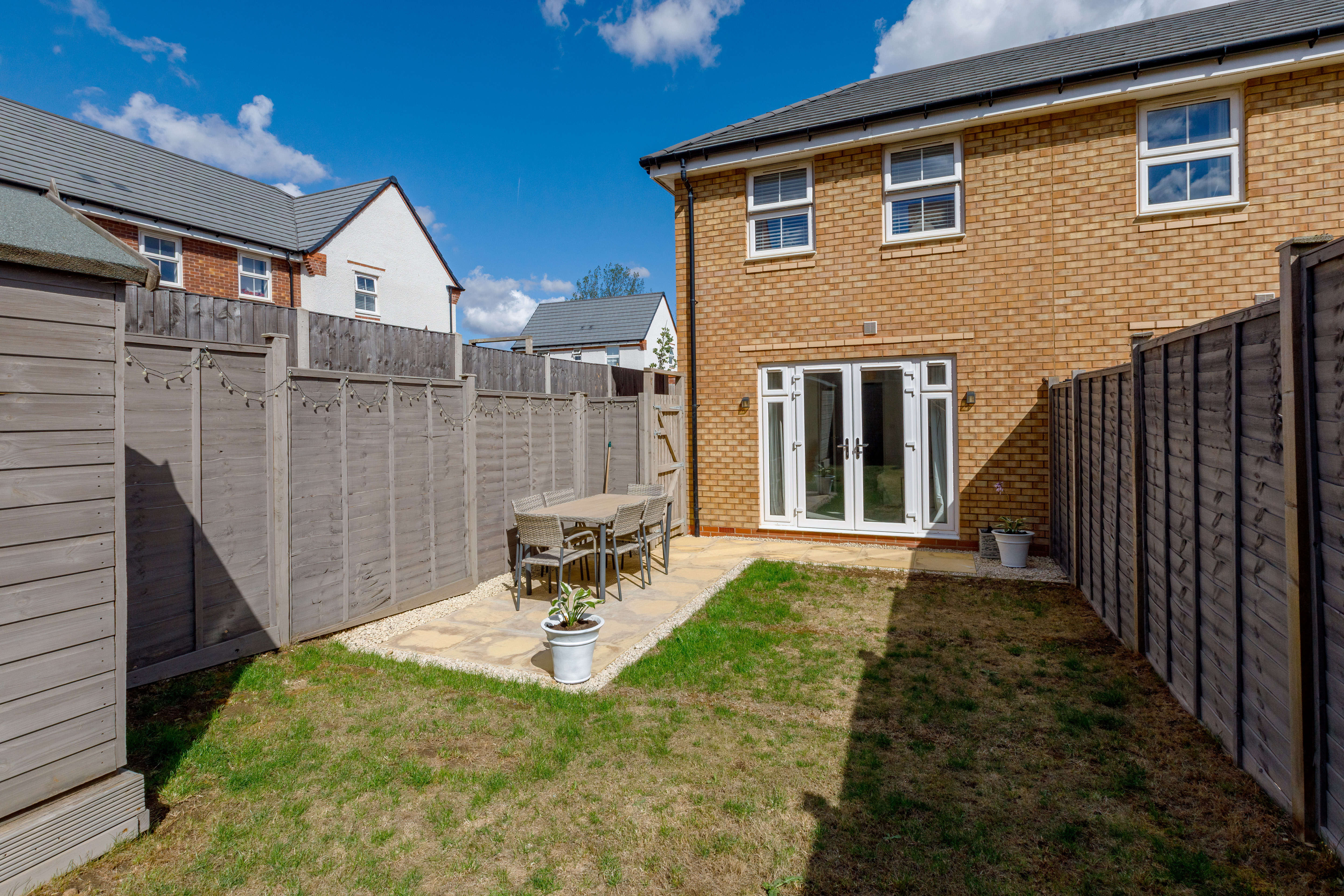 2 bedroom end of terrace house for sale, Field Close, Leamington Spa, CV33