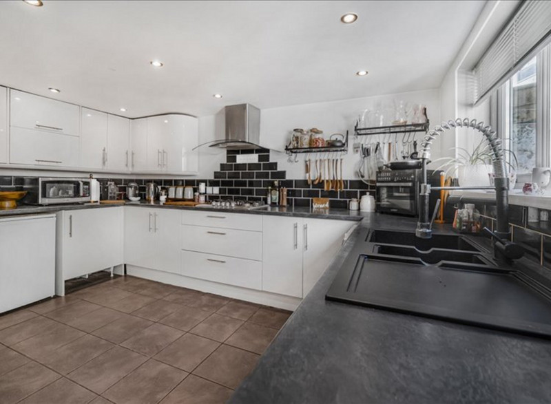 3 bedroom for sale, Snatchwood Road, Pontypool, NP4, photo 18 of 20