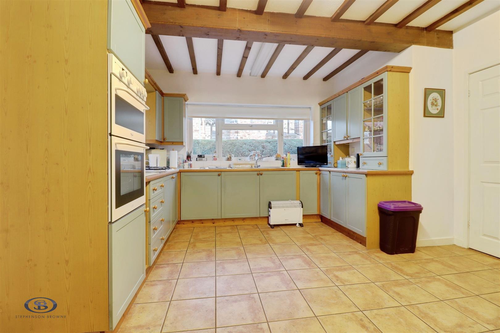 4 bedroom house for sale, The Avenue, Stoke-On-Trent, ST7, photo 8 of 20