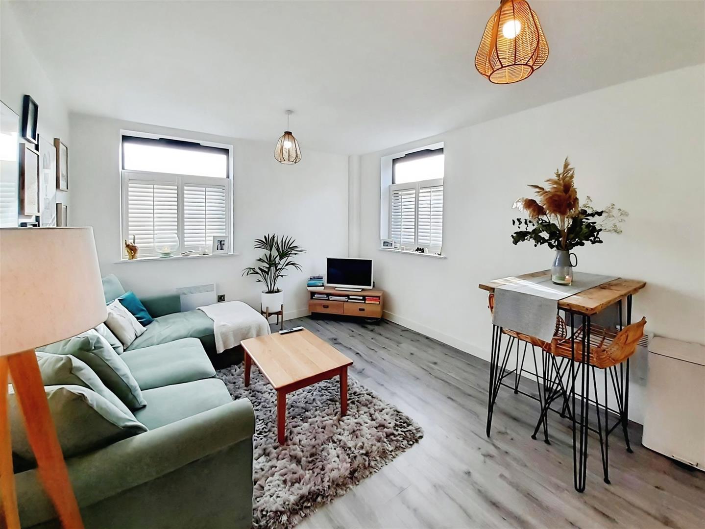 1 bedroom flat for sale, Wagon Lane, Birmingham, B26, photo 6 of 7
