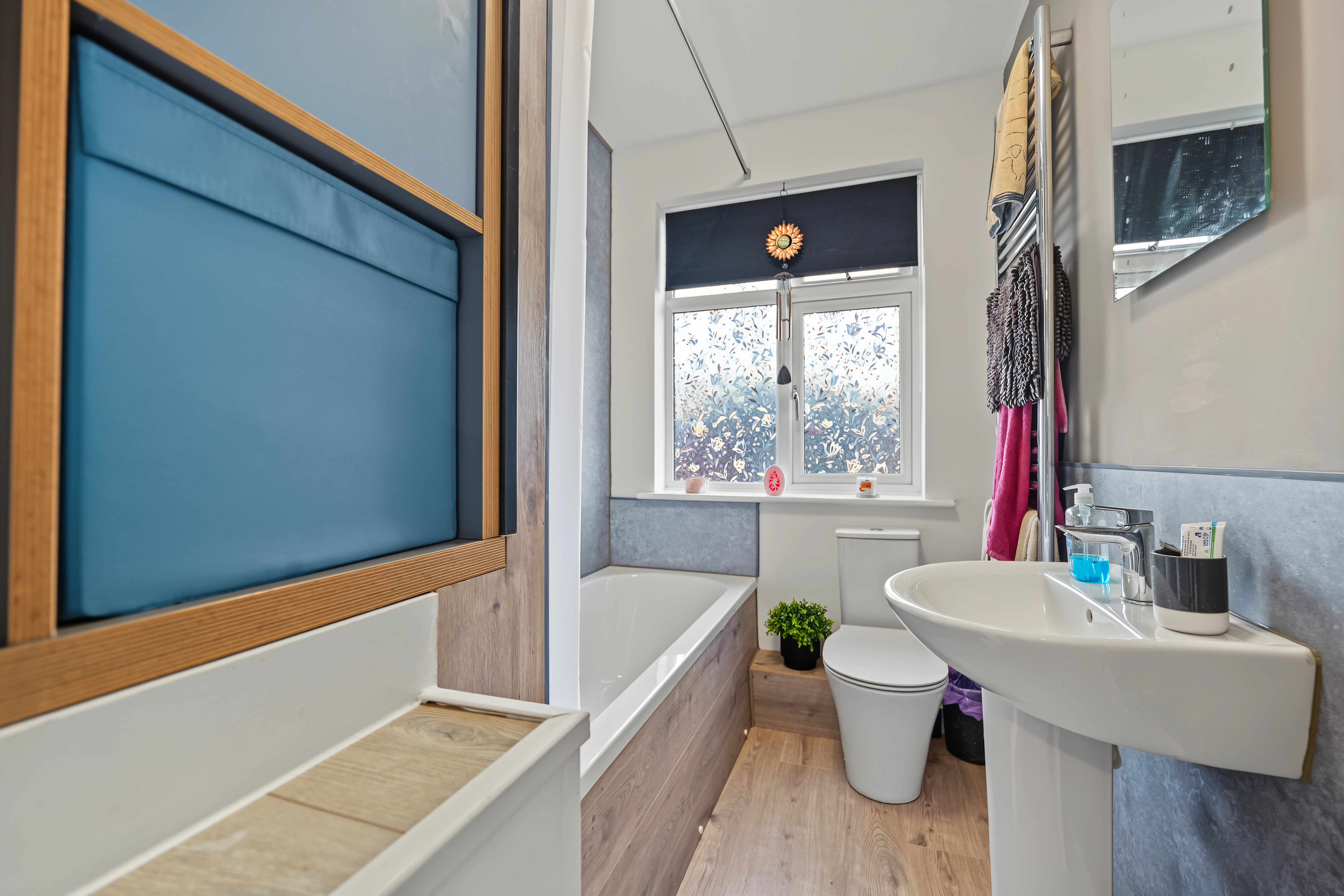 3 bedroom semi detached house for sale, Woodlands Drive, Loughborough, LE11