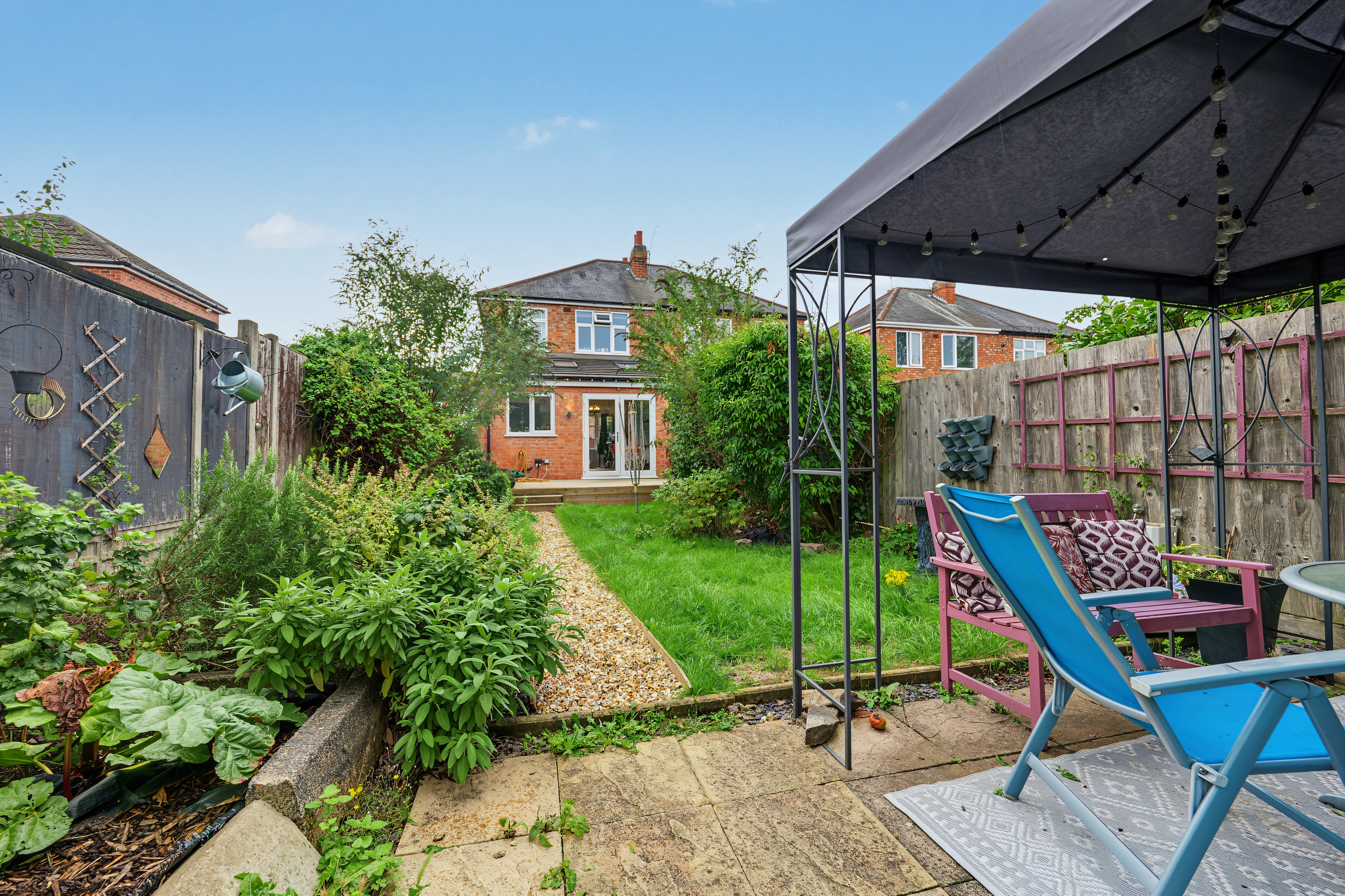 3 bedroom semi detached house for sale, Woodlands Drive, Loughborough, LE11