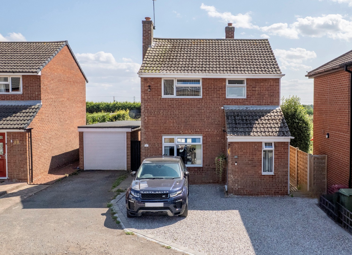 2 bedroom detached house for sale, Lindsey Drive, Scunthorpe, DN17