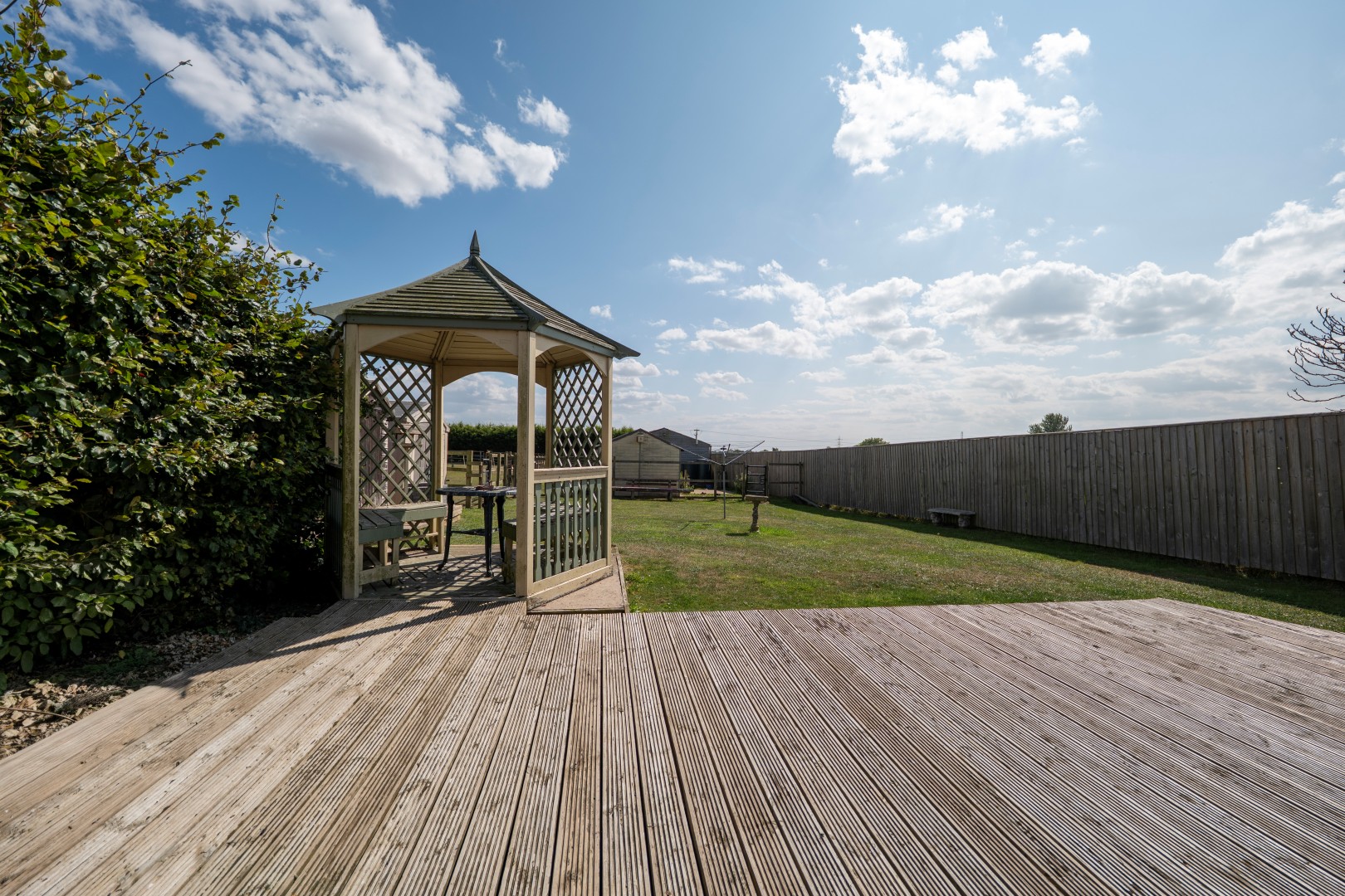 2 bedroom detached house for sale, Lindsey Drive, Scunthorpe, DN17