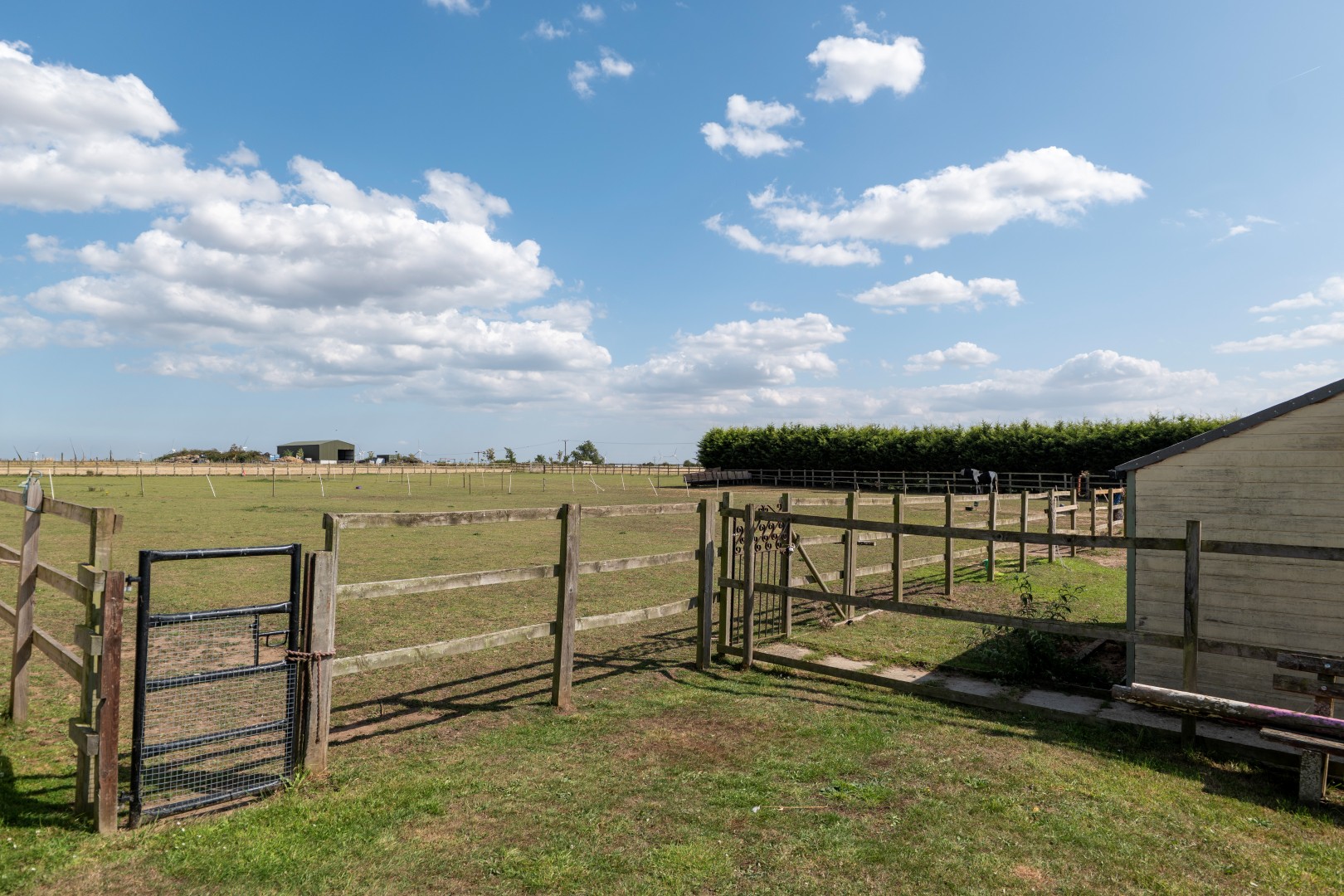 2 bedroom detached house for sale, Lindsey Drive, Scunthorpe, DN17